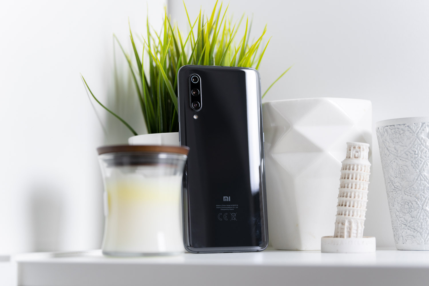 Xiaomi nadal sprzedaje w Polsce mniej smartfonów niż Apple
