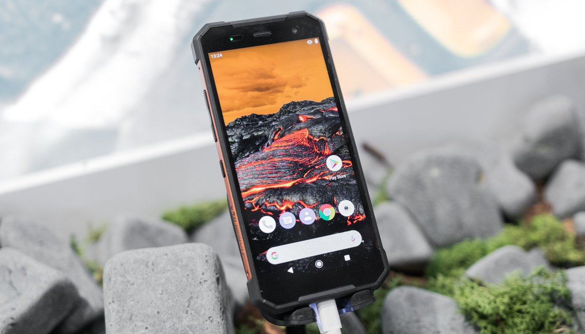 Hammer Explorer i Explorer Pro to pancerne telefony, które nie są nudne