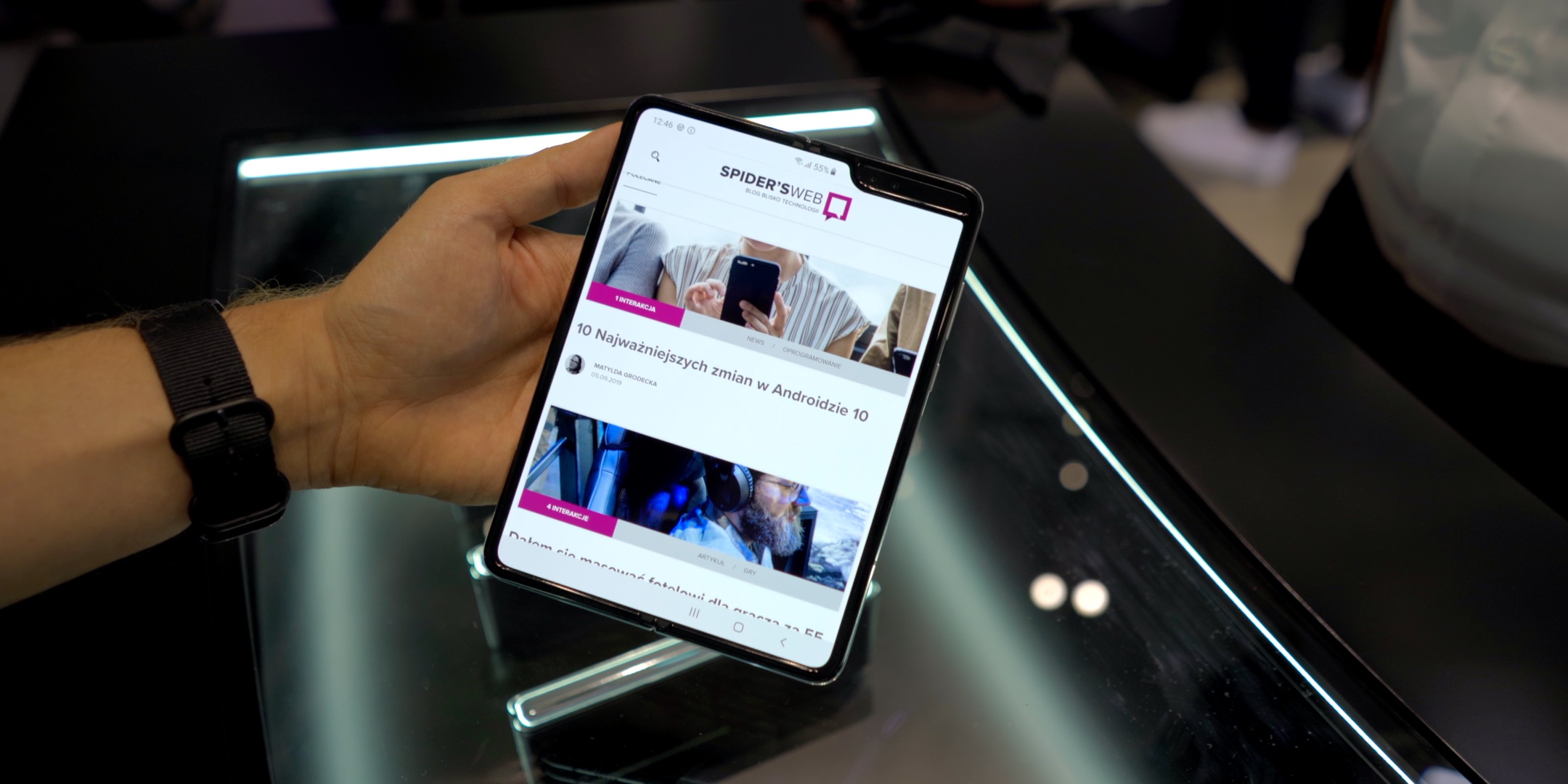 galaxy fold w