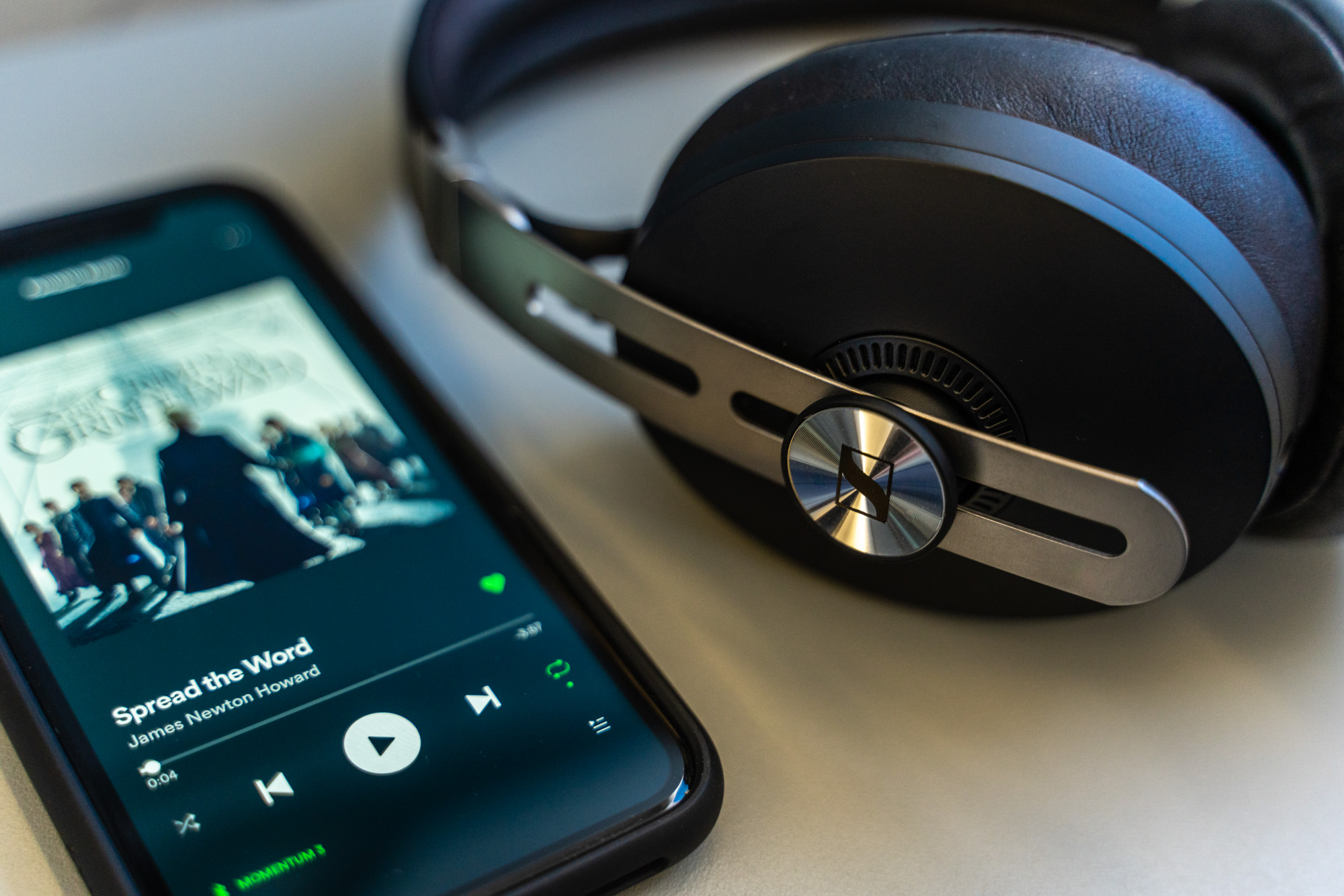 Kapitalne słuchawki Bluetooth, za wysoka cena. Sennheiser Momentum Wireless 3 – recenzja