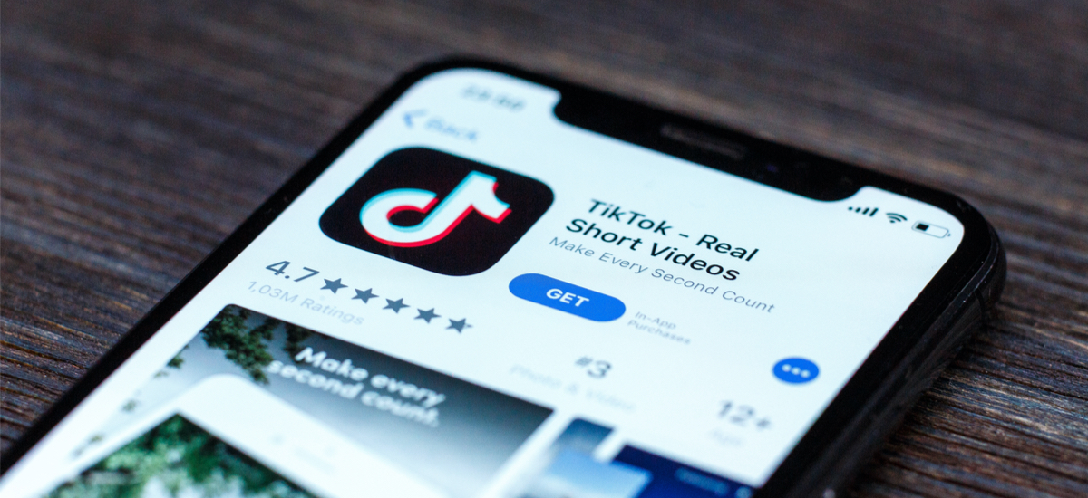 Przeskoczył Fejsa, Messengera i Insta. TikTok drugą najczęściej pobieraną apką w 2019 r.