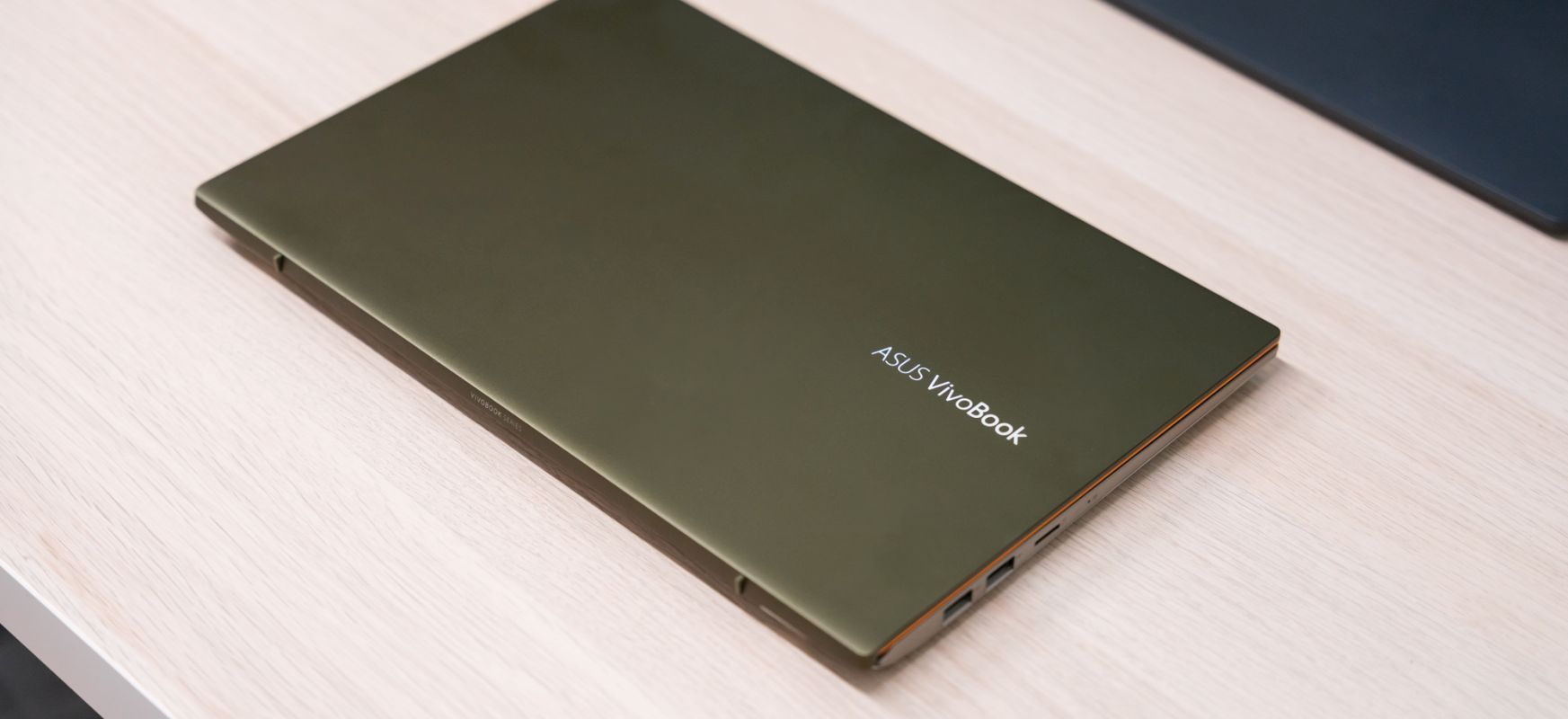 Bajerów mu nie brakuje. Sprawdziłem, dla kogo jest Asus VivoBook S14
