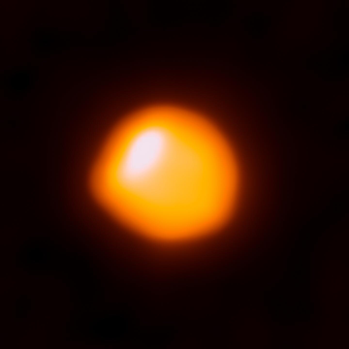Betelgeuse photographed by the ALMA telescope in 2017. Source: ALMA / ESO / NAOJ / E. O'Gorman / P. Kervella