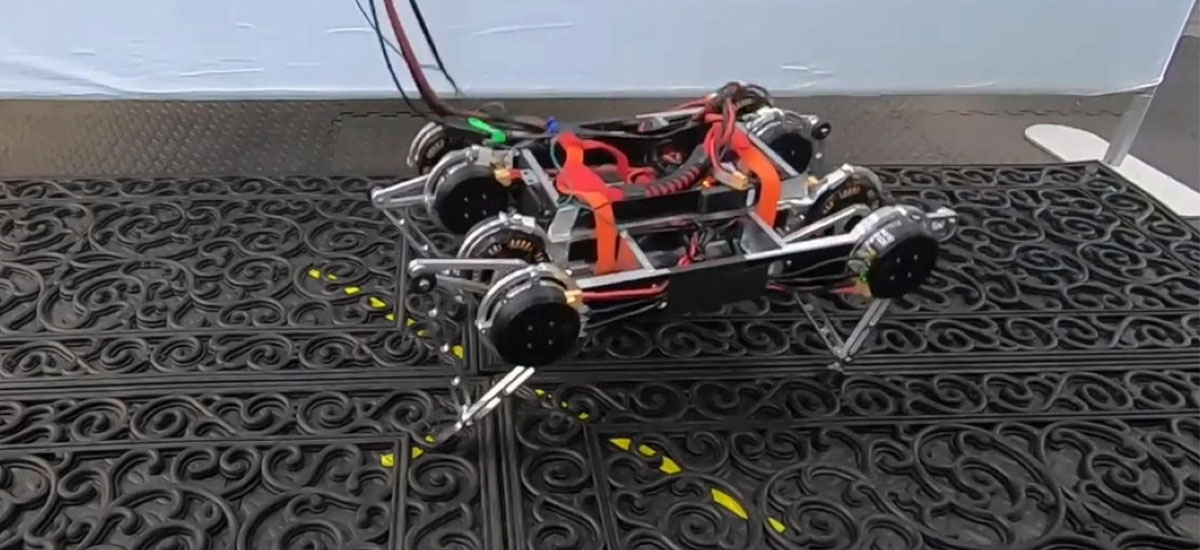 Kolejny poziom osiągnięty - roboty Google uczą chodzić się same