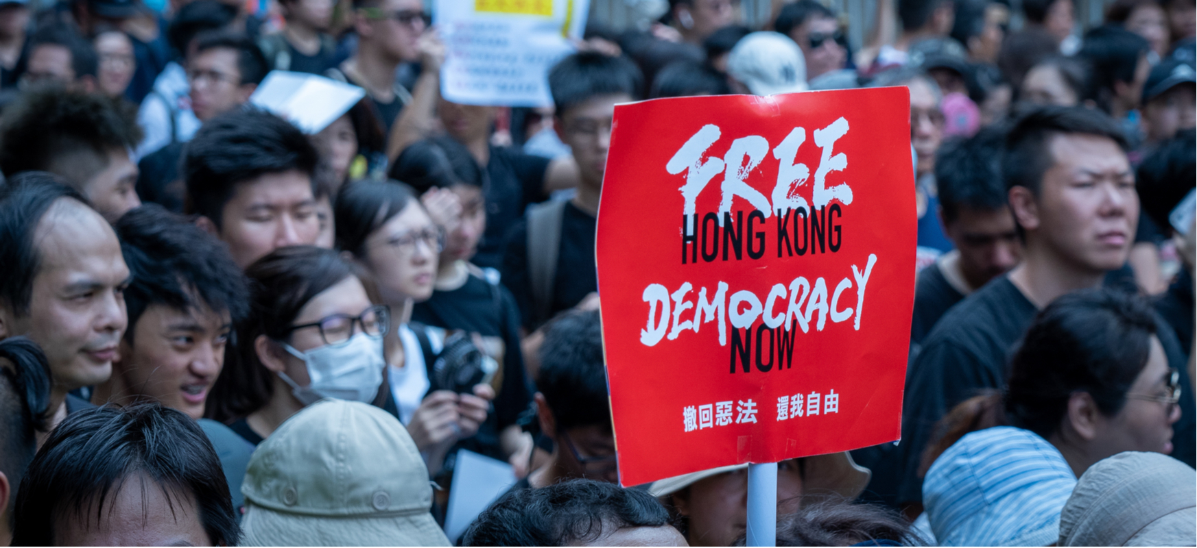 Oto koniec wolności w Hongkongu. Władze zatrzymują potentata mediowego