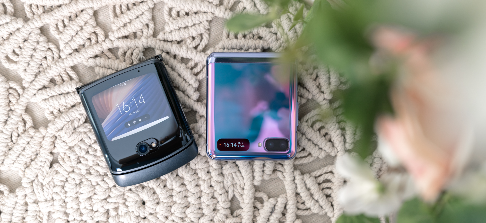 Motorola Razr 5G czy Galaxy Z Flip - miesiąc ze składanymi smartfonami