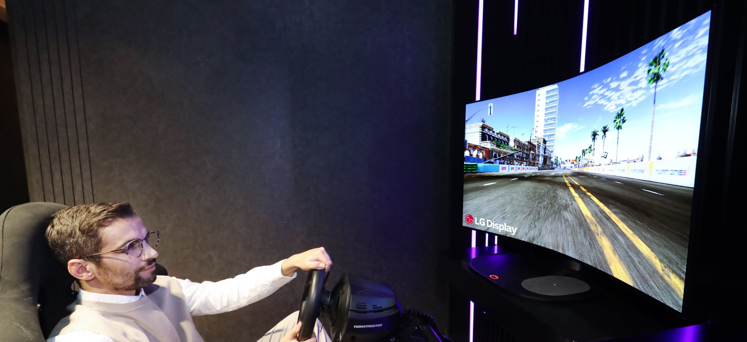 bendable sound oled