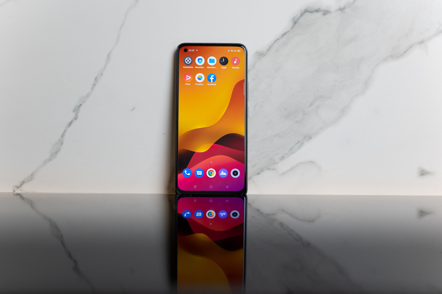 Realme 8 Pro trafia do przedsprzedaży. Tańszy wariant tylko na Allegro