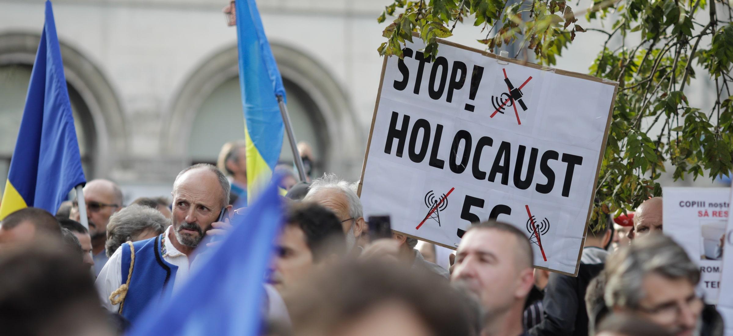 Halo, czy ktoś w Mrągowie to czyta? Trzeba podejść do lokalnego kościoła i sprawdzić, co tam się odjaniepawliło z 5G