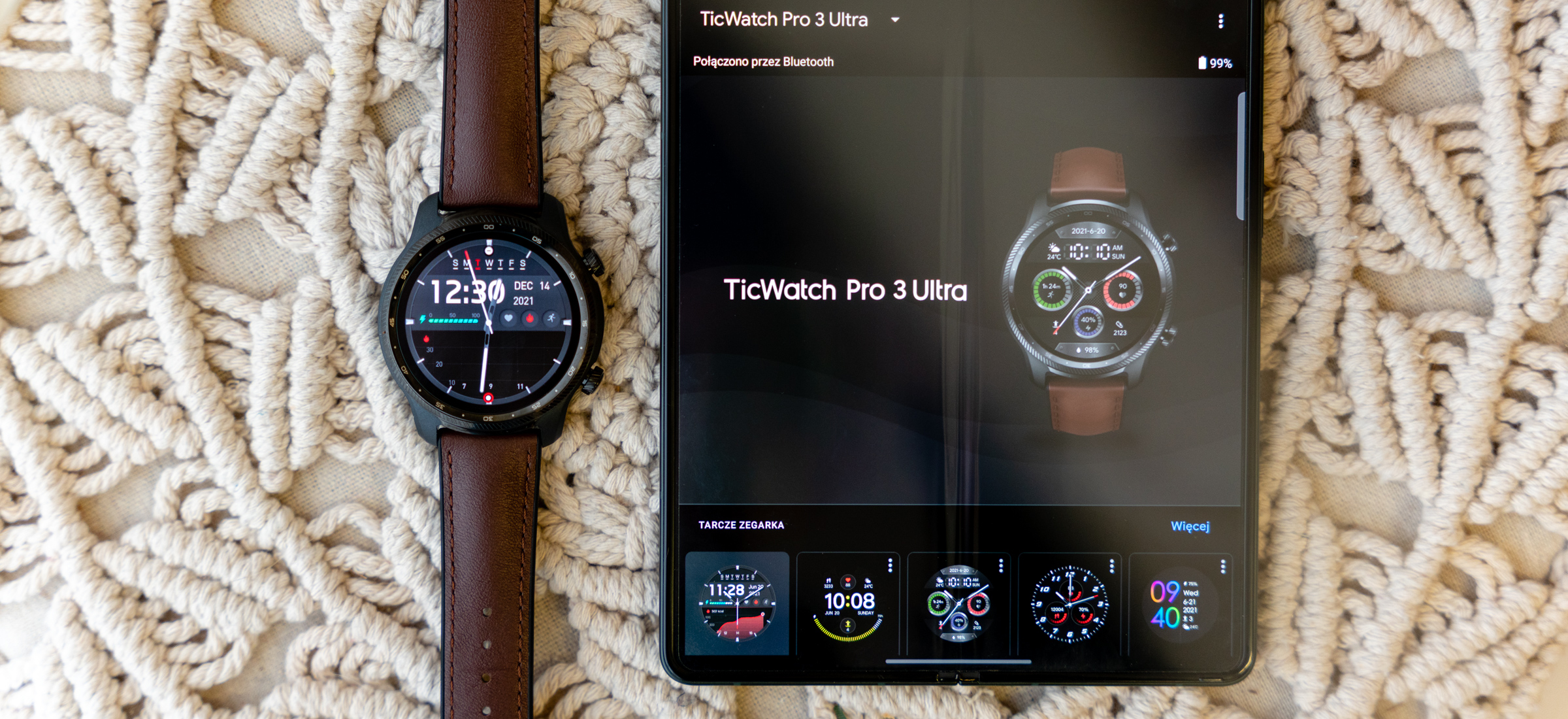 Huawei watch hotsell gt ticwatch pro