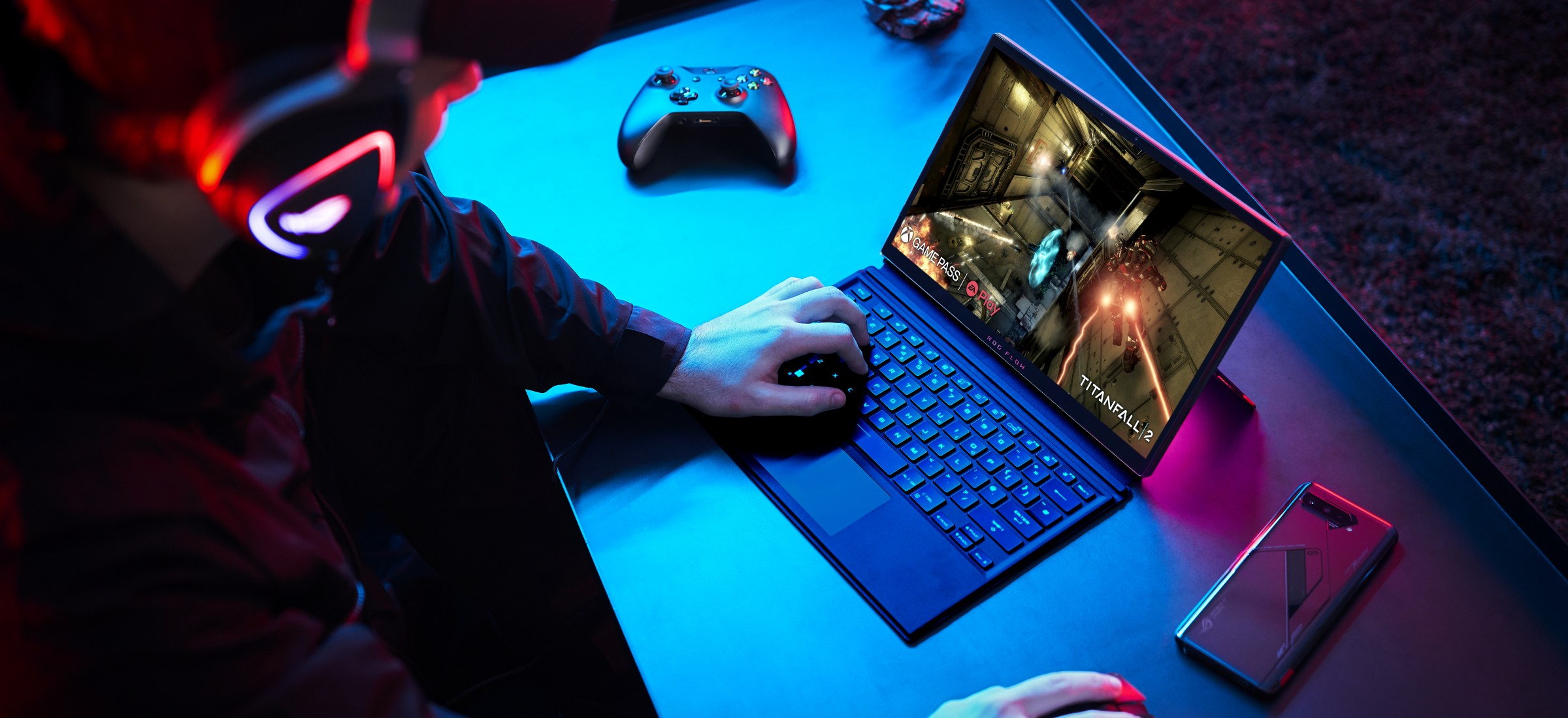 Asus znów zaskakuje. Nowe laptopy prezentują się obłędnie