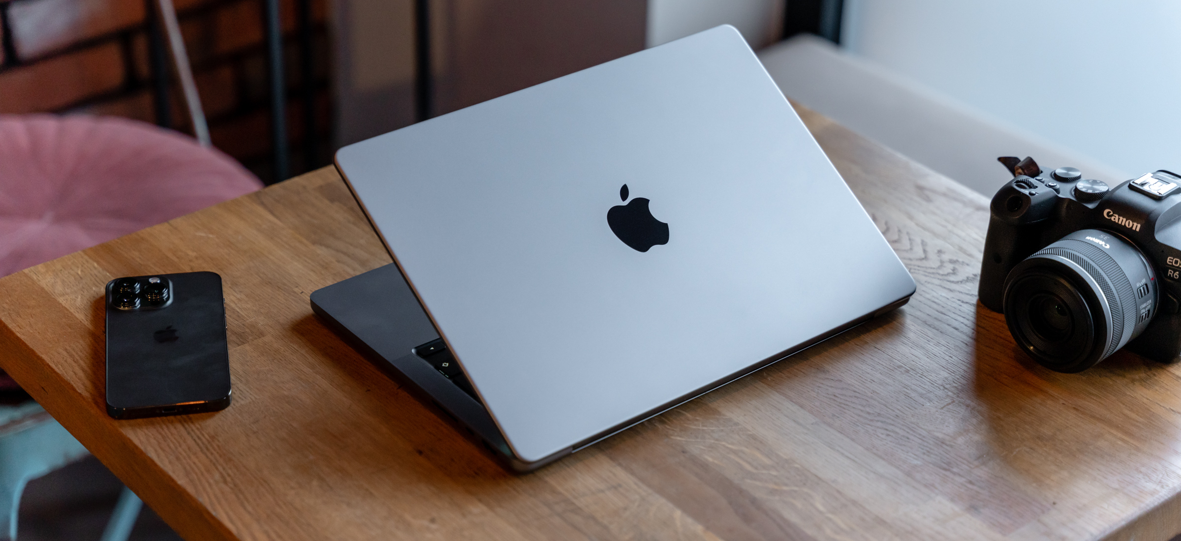 MacBook Pro 14 po tygodniu. 3 razy yeah, 3 razy meh
