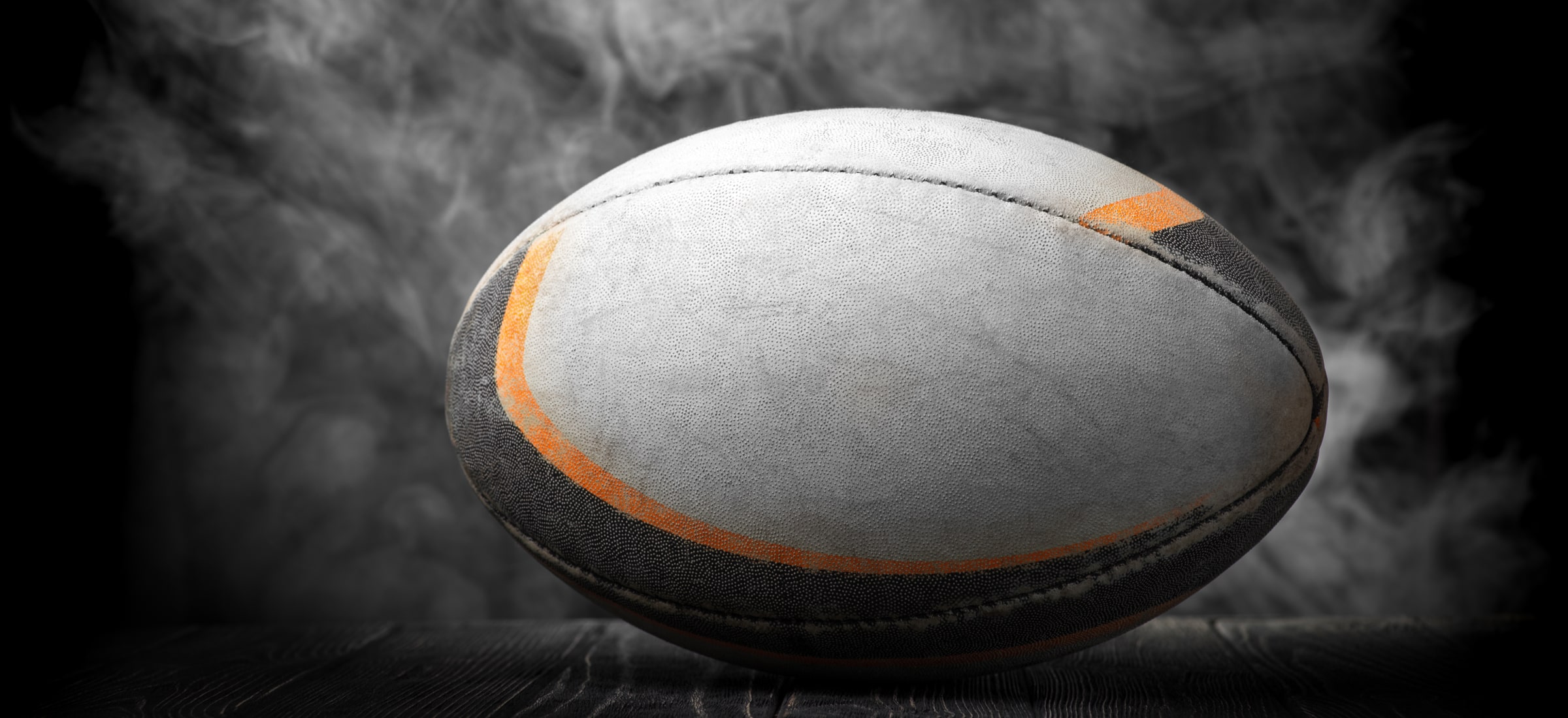 Planeta WASP-103b jest rozciągnięta niczym piłka do rugby