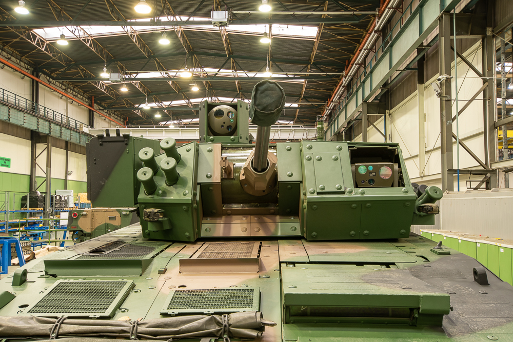 Nowe wieże Rosomaków z armatami Bushmaster już wkrótce
