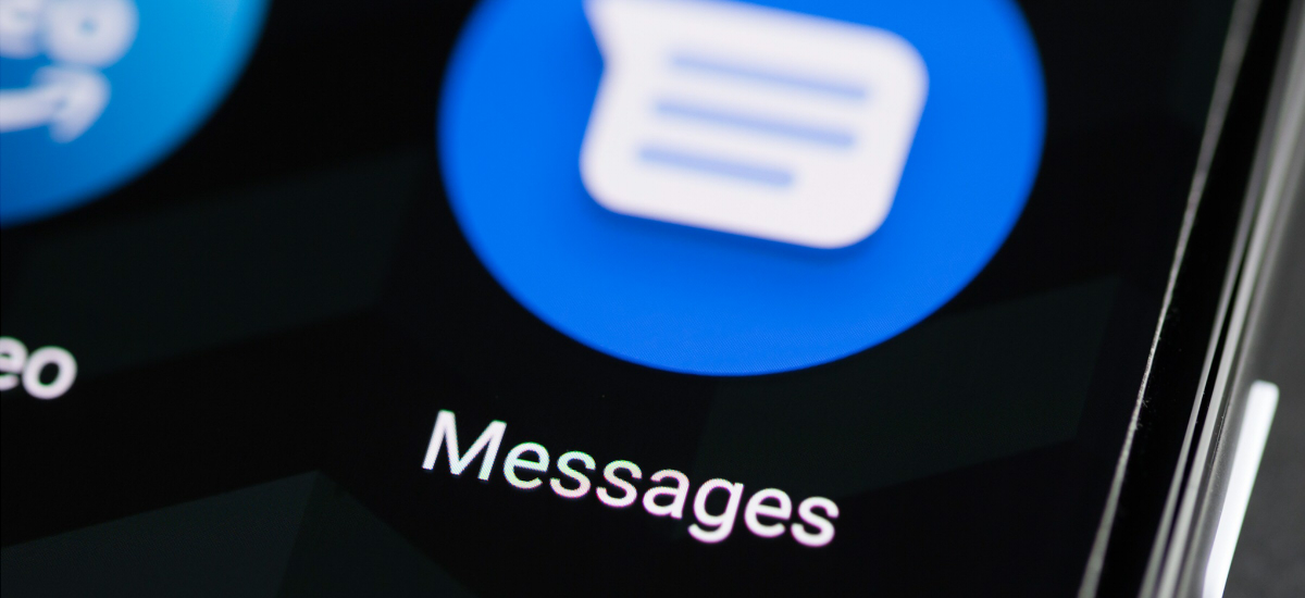 Wiadomości Google zrozumieją reakcje dodane w iMessage na iPhonie