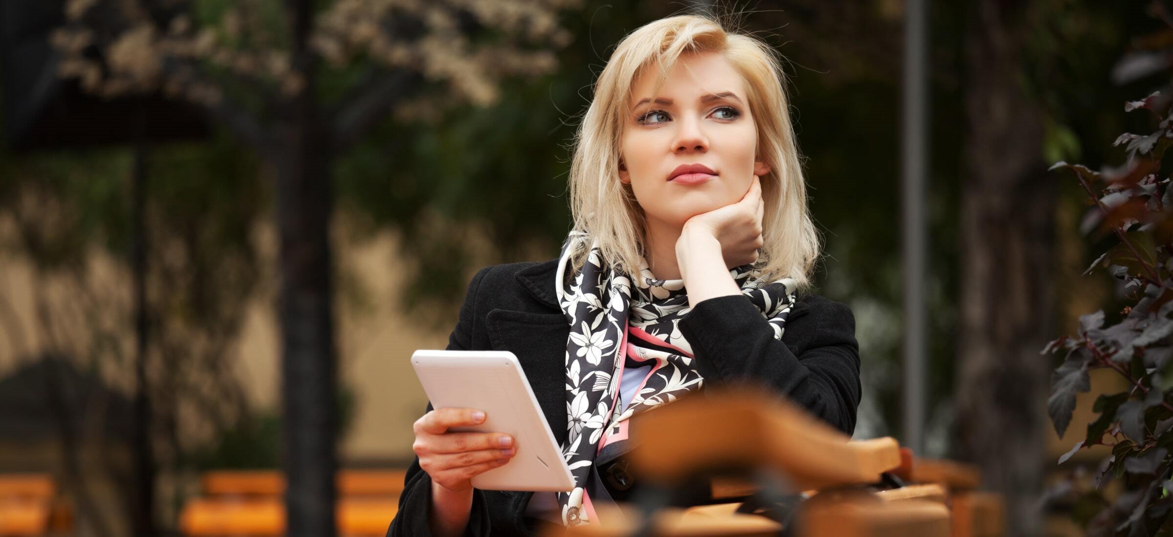 Medium chyli się ku upadkowi. Co się stało?