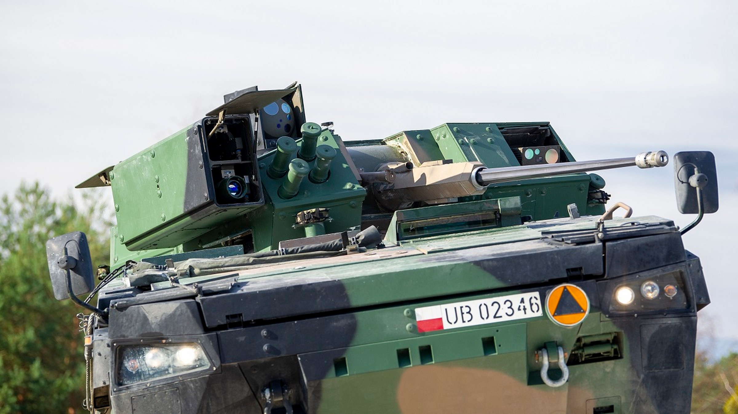 Polskie Rosomaki wreszcie otrzymają nowe kły. To bezzałogowe wieże z armatą Bushmaster