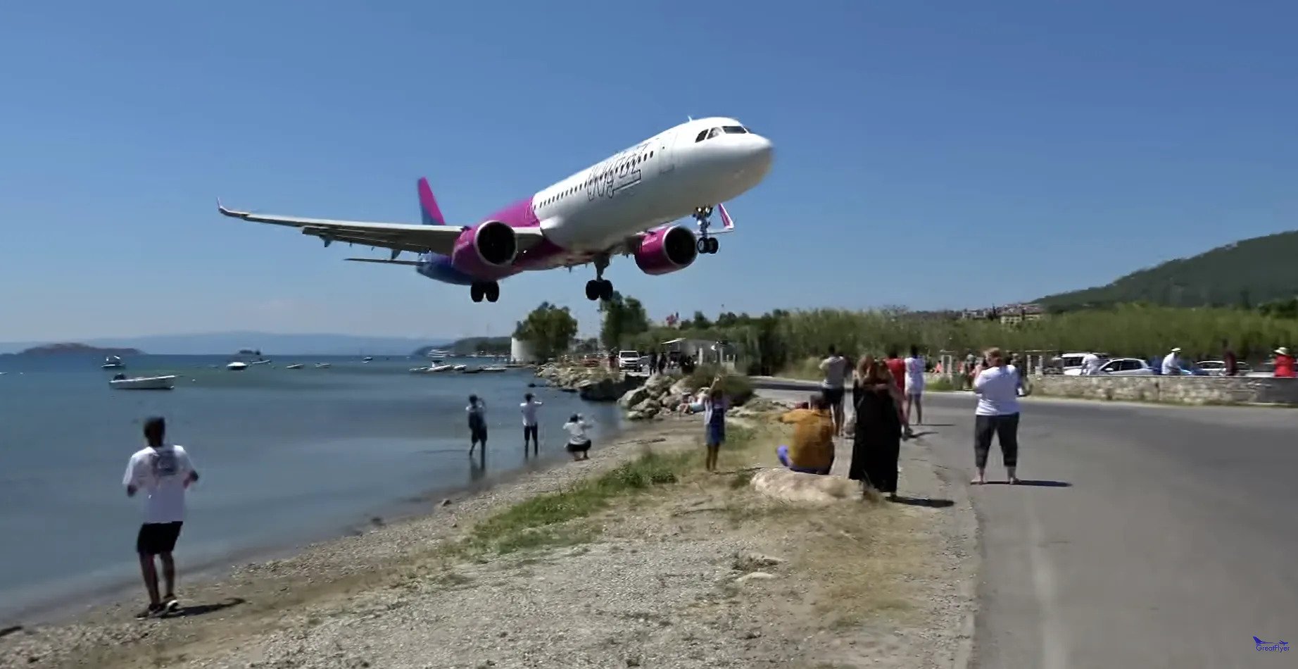 Nagranie lądowania samolotu Skiathos