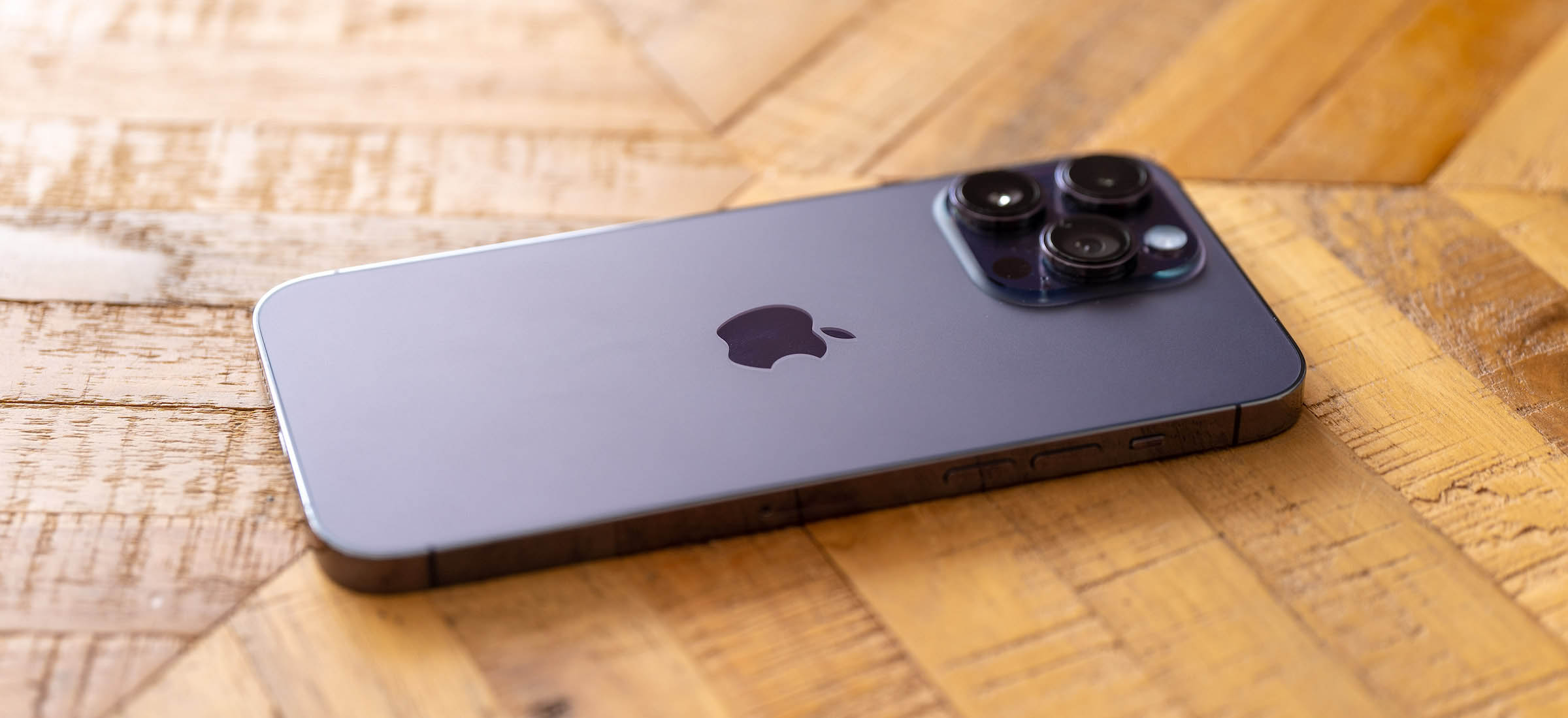Apple obniża ceny. Nie musisz już zwlekać z wymianą akumulatora