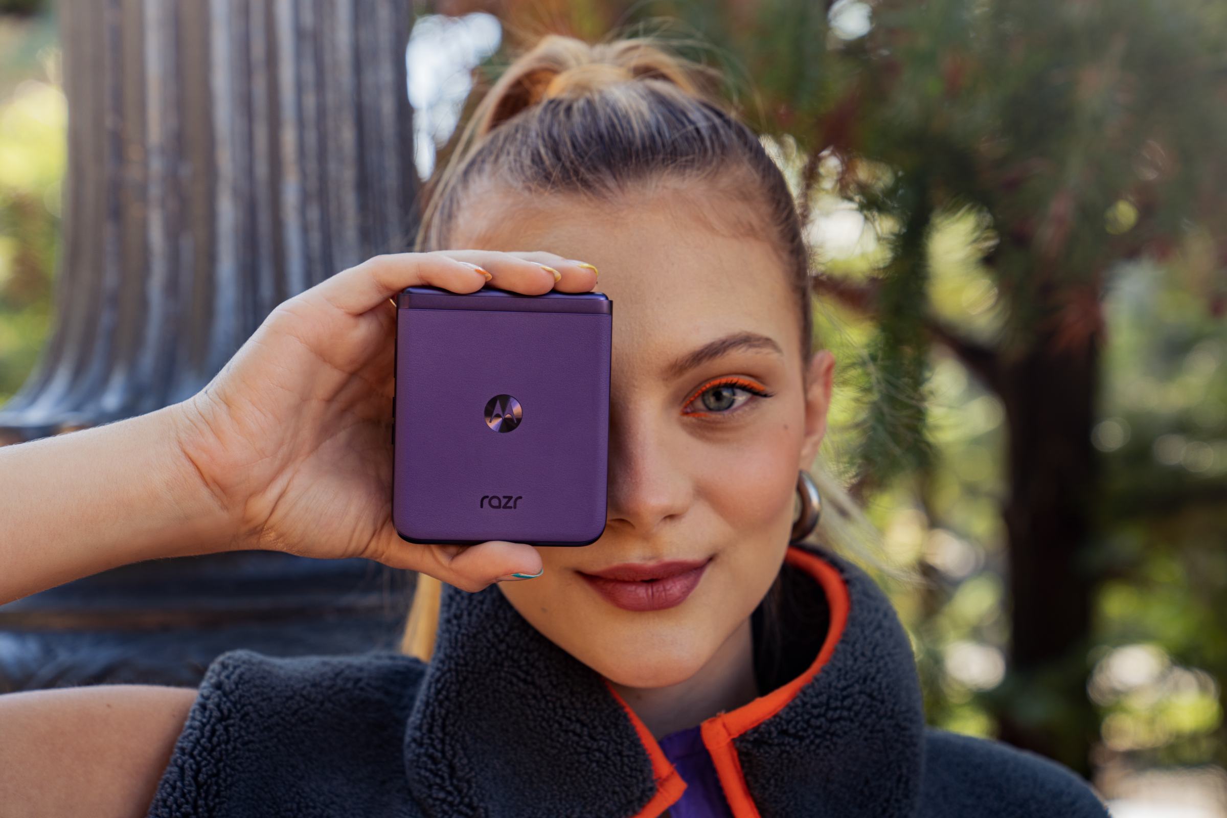 Składana Motorola w cenie dobrego średniaka. Startuje świetna oferta w Play