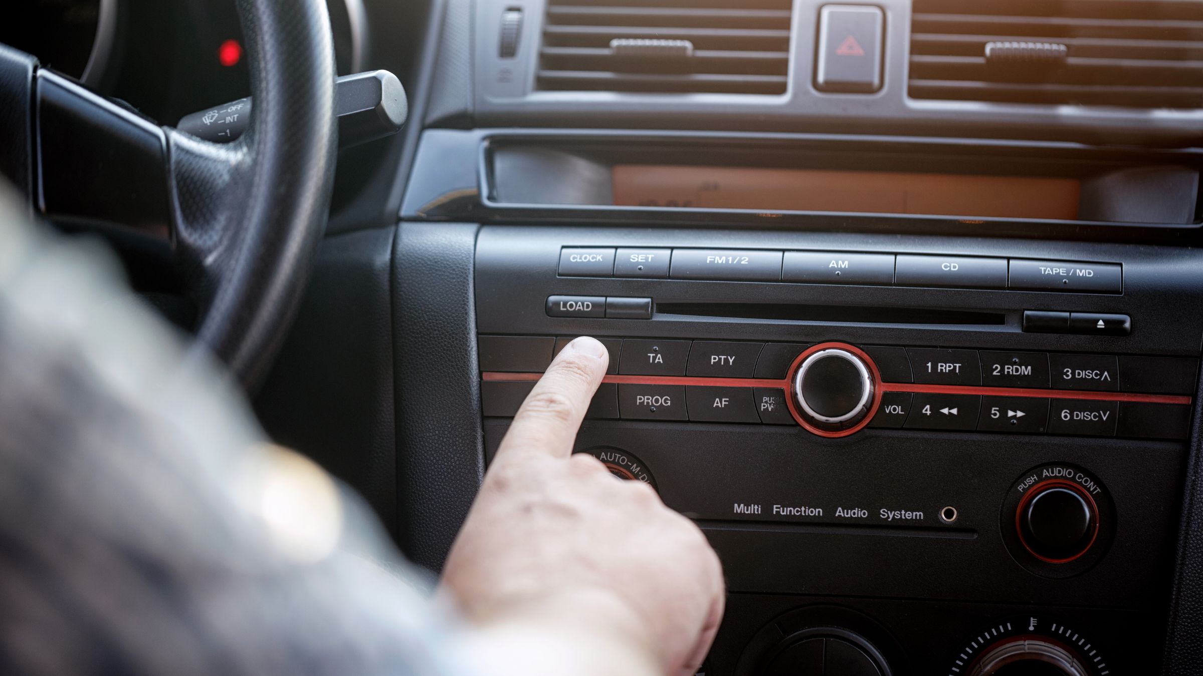 Jedziesz, skręcasz, hamujesz, a samochód robi muzykę. Mercedes pokazał coś fantastycznego