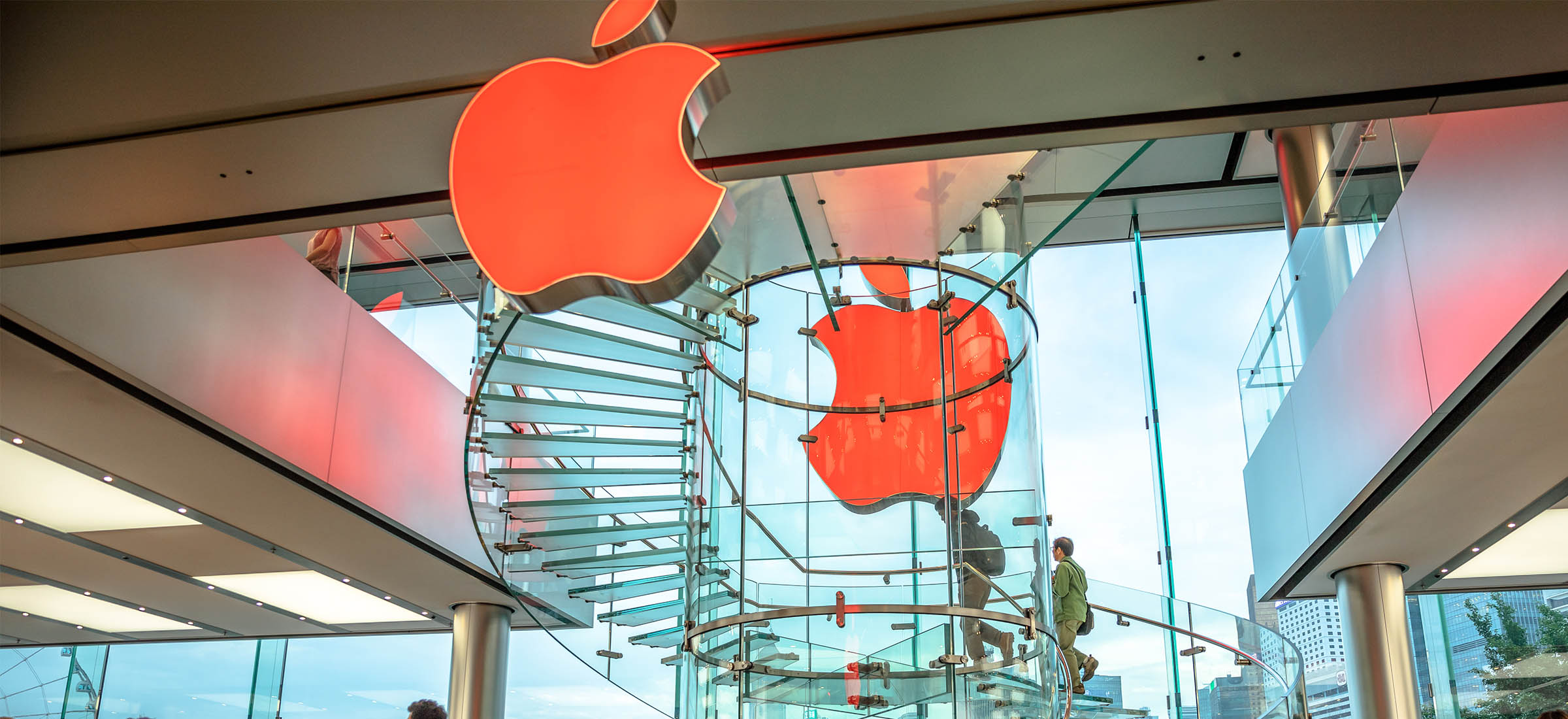 Odwracają się na pięcie i udają, że iPhone nie istnieje. Apple może stracić teraz 20 proc. przychodów