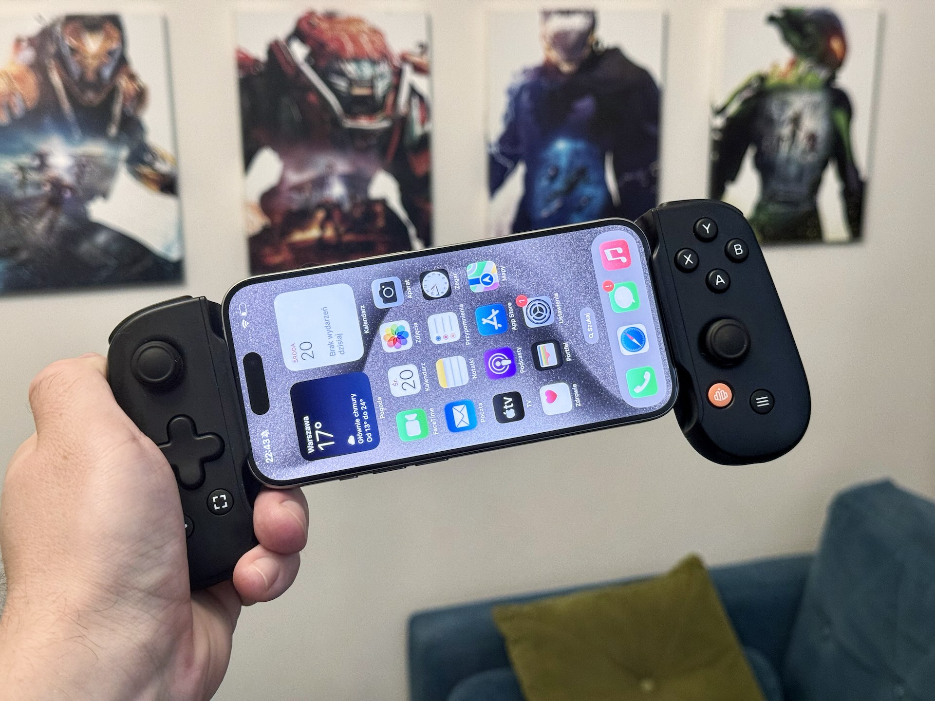 iphone 15 pro backbone kontroler pad usb-c 1