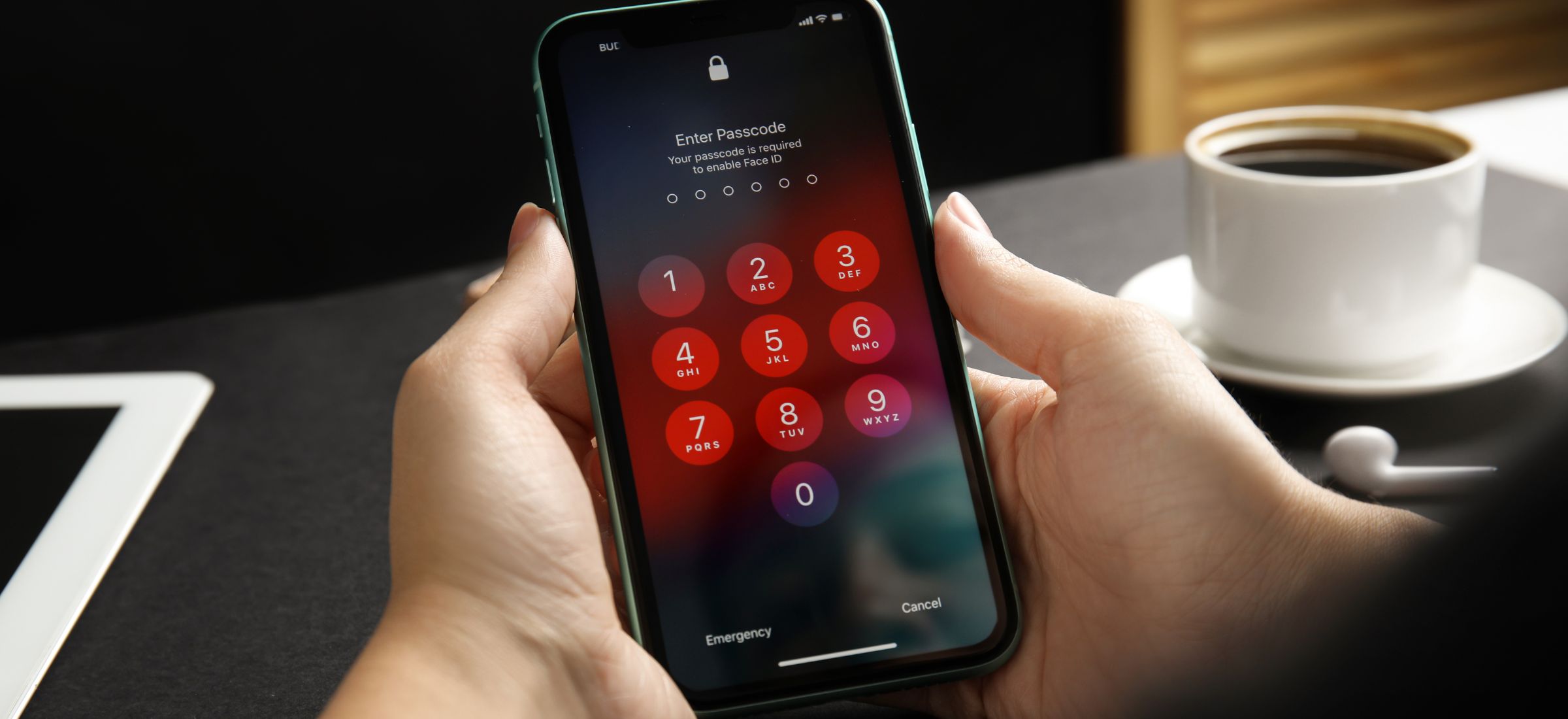 iPhone wyłącza się w nocy? Użytkownicy zgłaszają problem