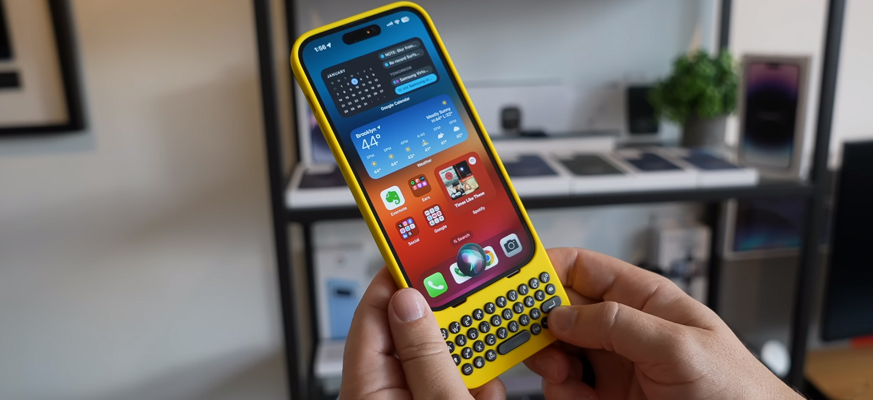 Steve Jobs mówił, że fizyczne klawiatury w telefonach są do bani. Oni zrobili to
