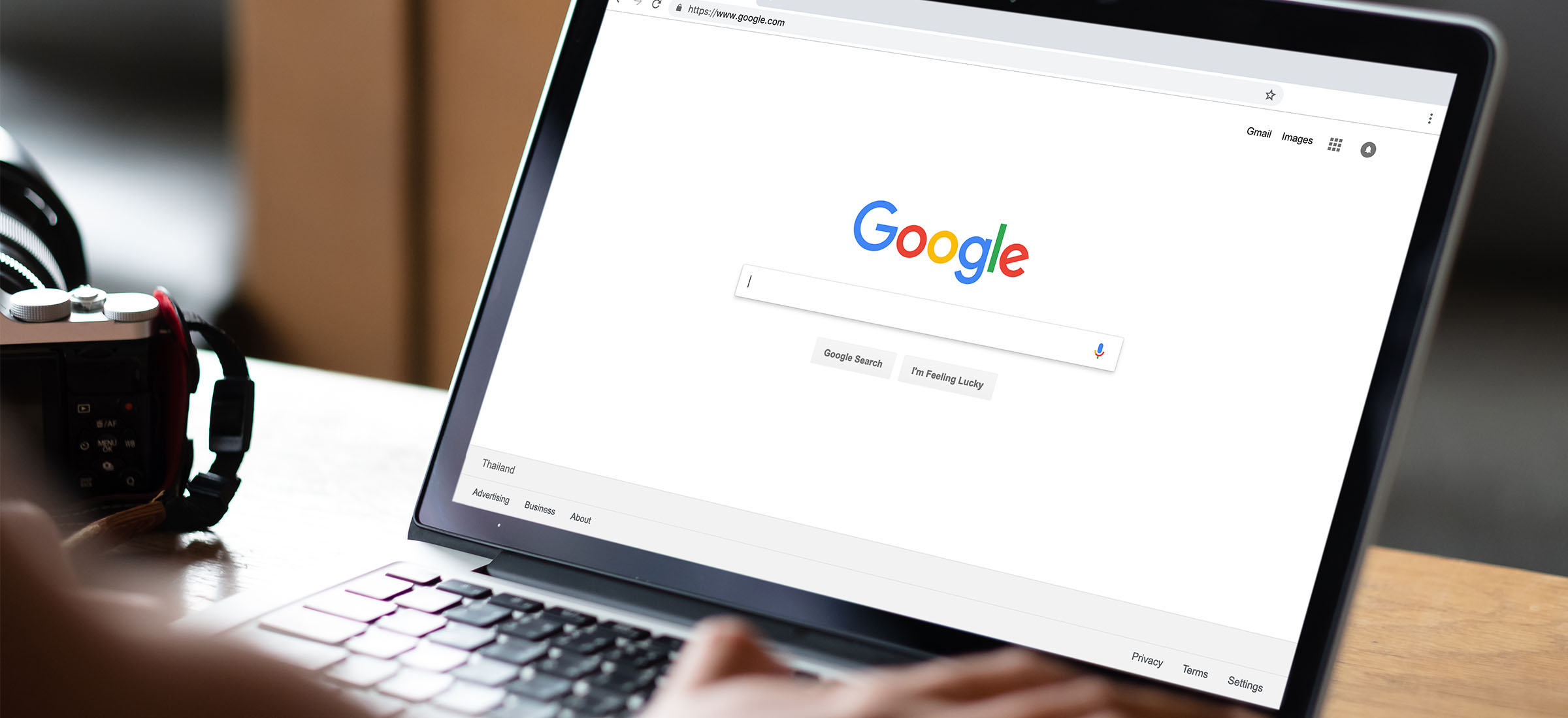 To oni odpowiadali za jakość wyszukiwarki Google. Gigant się z nimi żegna, co się stanie wynikami?