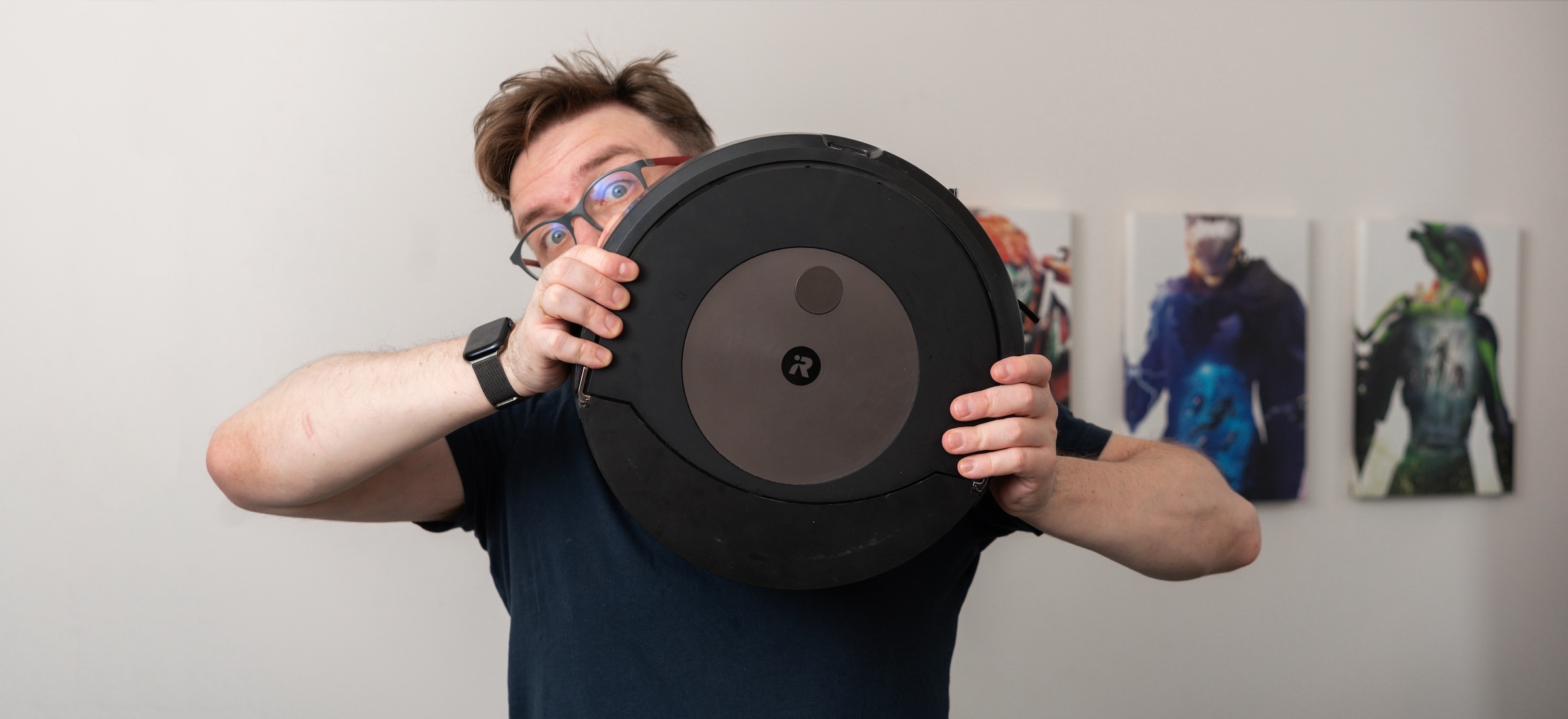 Kwartał z iRobotem sprzątającym Roomba Combo j9+. Jak się sprawdza odkurzacz z mopem na wysięgniku?