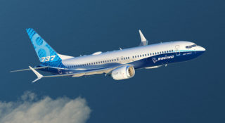 Boeing zapłaci gigantyczne odszkodowanie? Plażo, proszę. To dla niego waciki