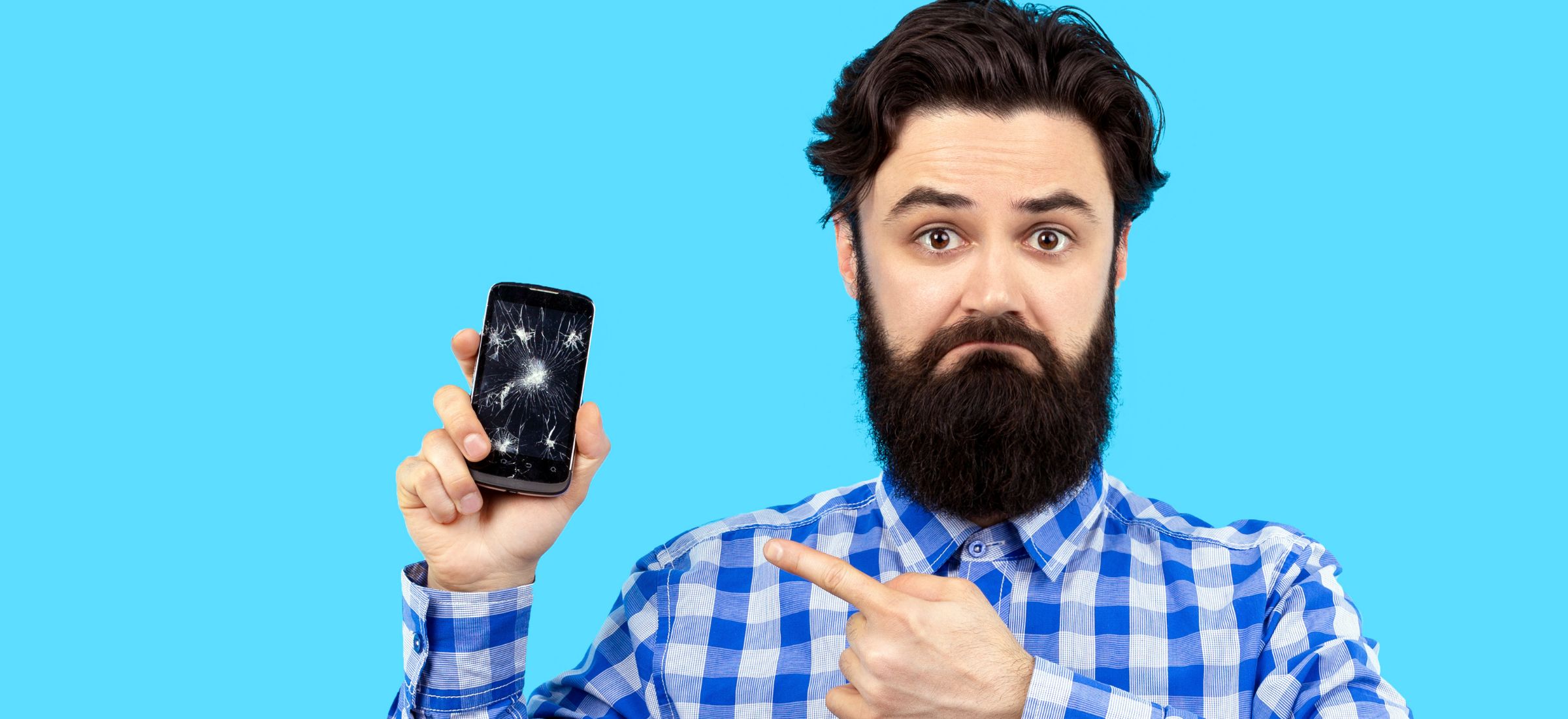 Ekran iPhone'a naprawi się sam. I to w składanym modelu