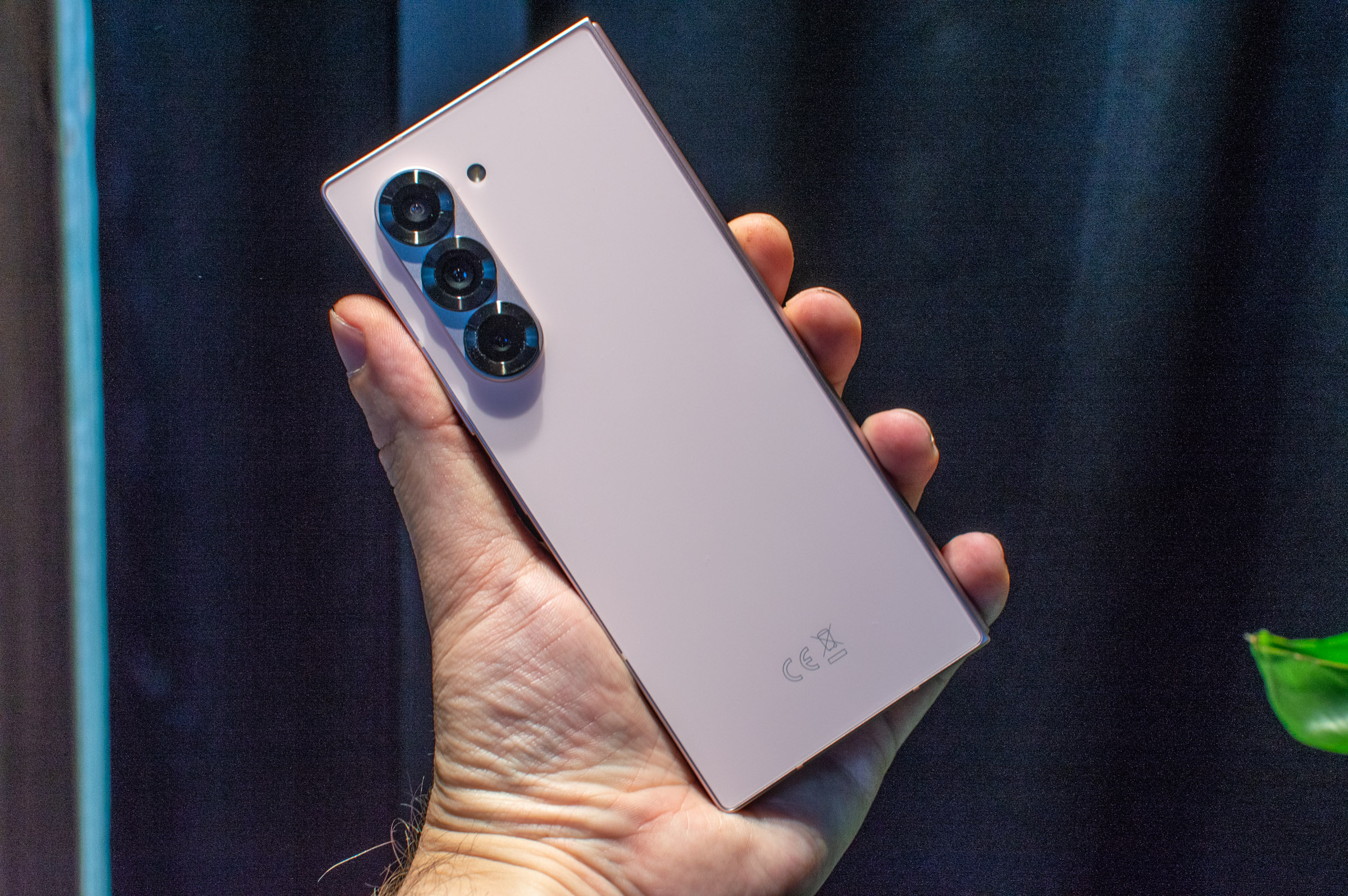 Samsung wciąż tworzy dopakowanego składaka. Już myślałem, że to jego koniec