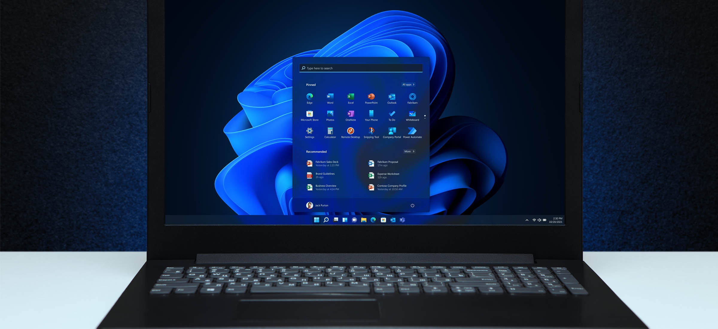 Notatnik ma sprawdzanie pisowni oraz autokorektę. Microsoft potrzebował 41 lat, by wprowadzić tę funkcję