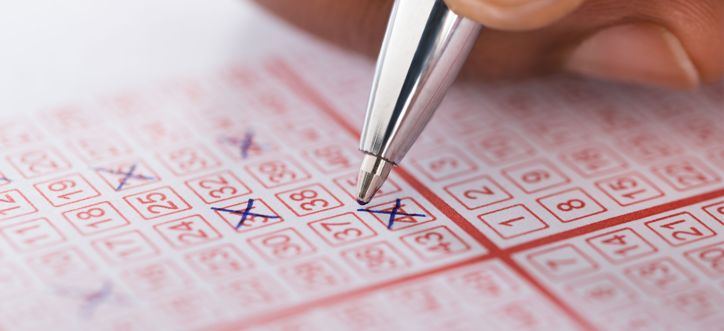 Wygrał w odpowiednik lotto 14 razy. Pomogła mu matematyka