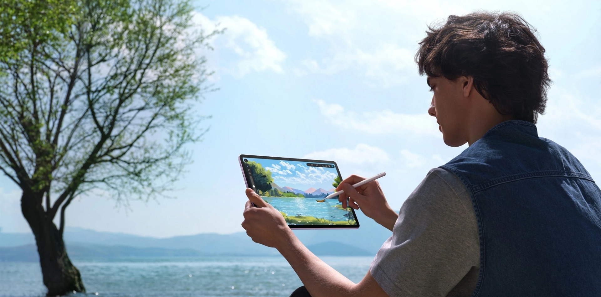 Nowy rok szkolny, nowe możliwości – jak wykorzystać tablet do nauki?