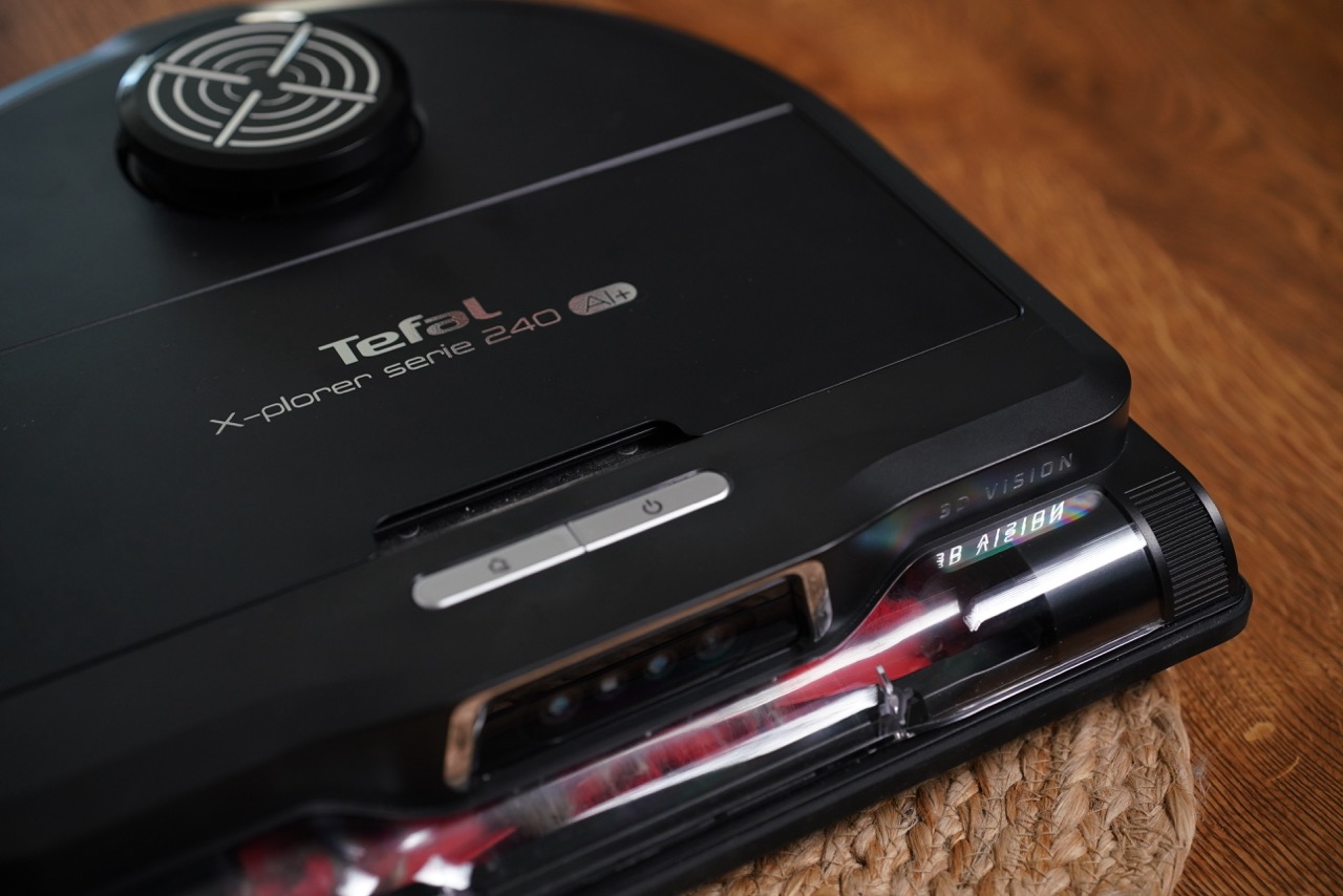 Tefal X-plorer S240 AI+