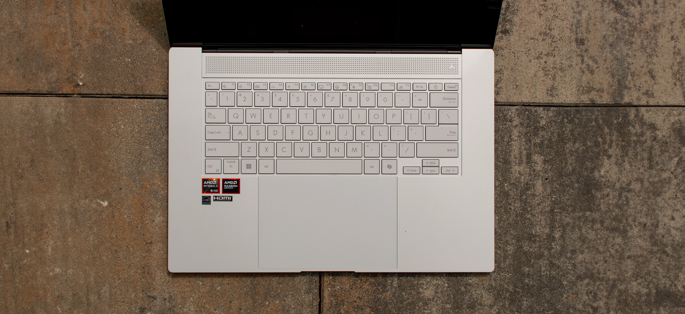 ZenBook S 16 zalety