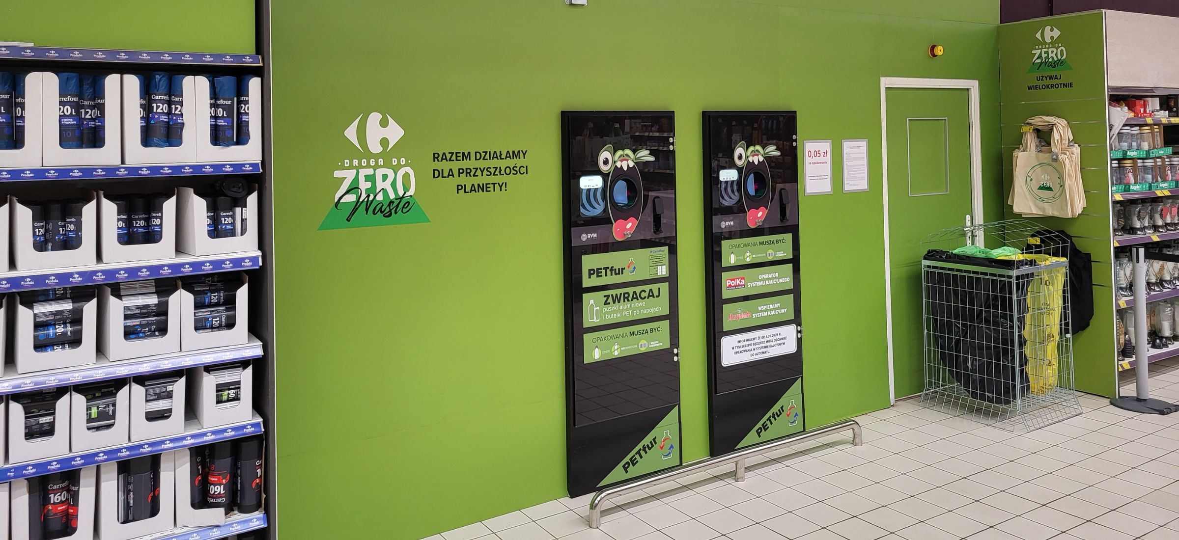 InPost stawia automaty, do których będziesz wrzucał śmieci. Tego nikt się nie spodziewał