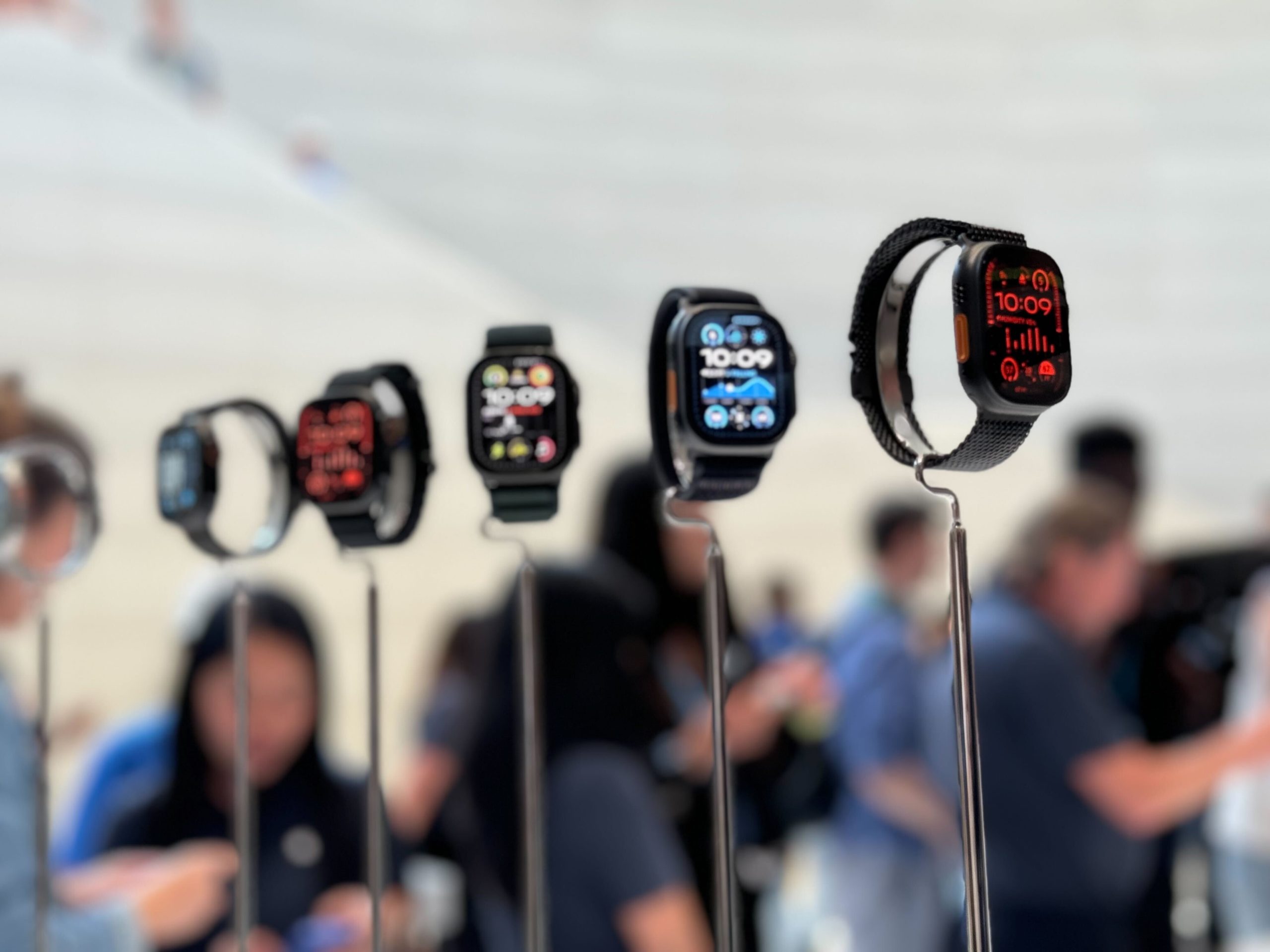 Apple Watch uratował mu życie. Zegarek zaalarmował, że coś jest nie tak