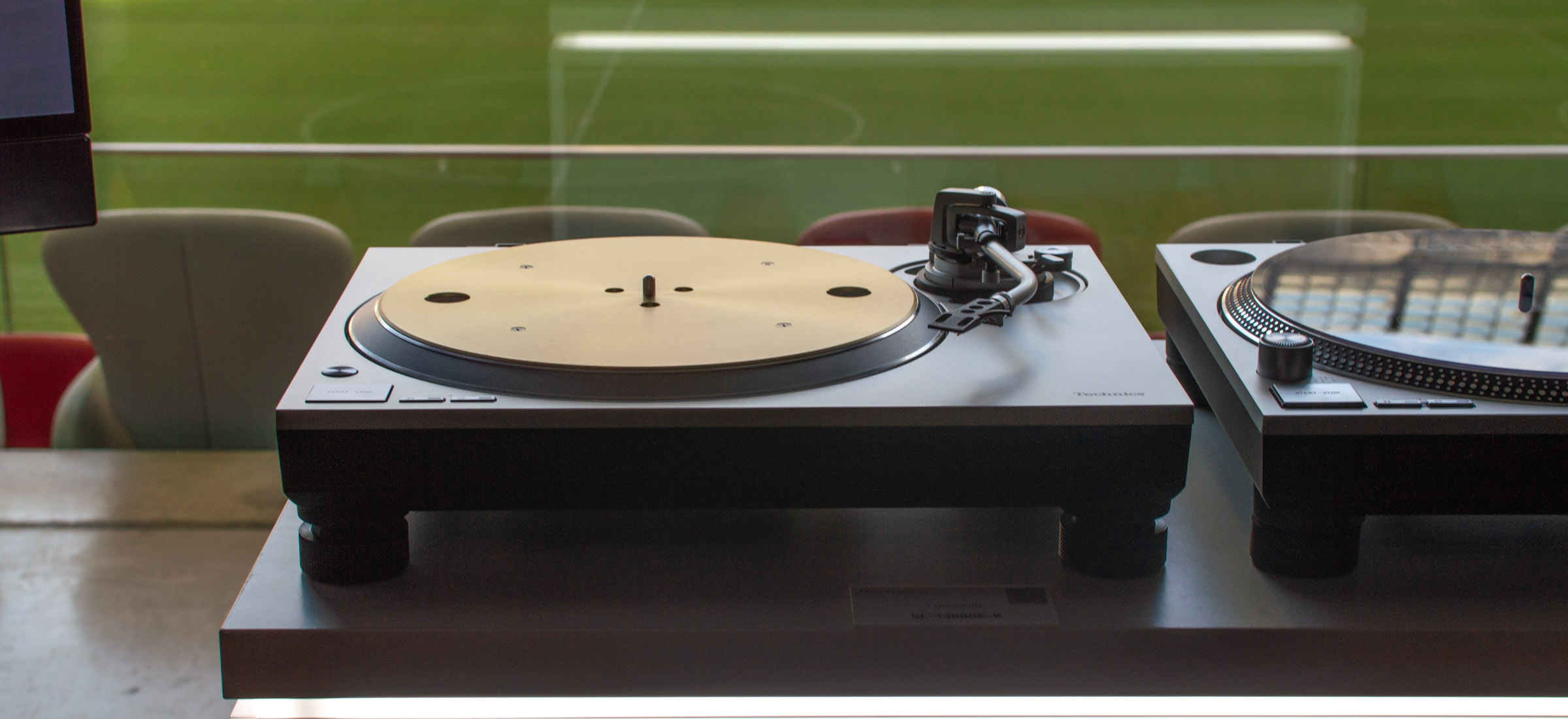 Technics SL-1300G