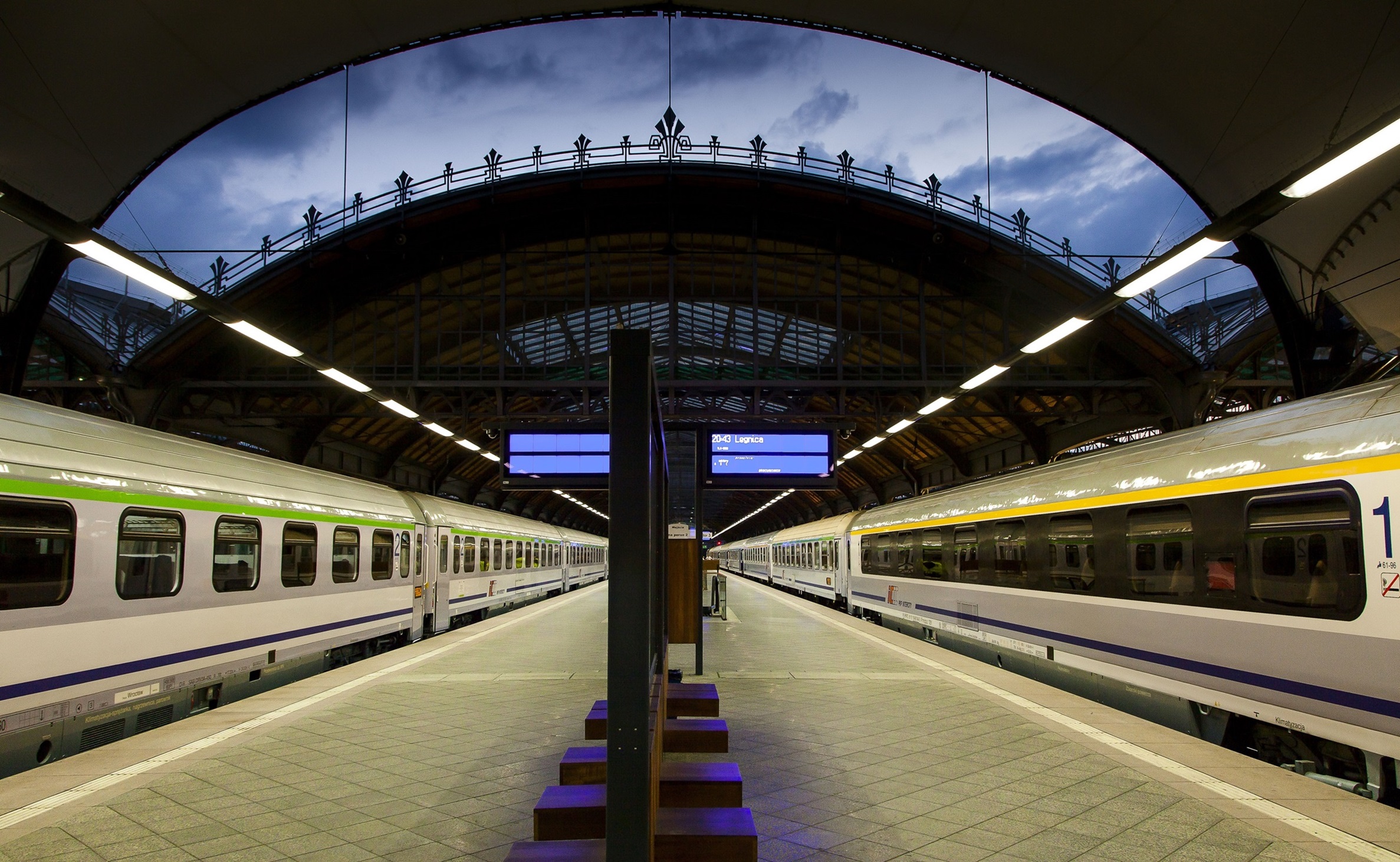 Ocenili europejską kolej. Tak wypadło PKP Intercity