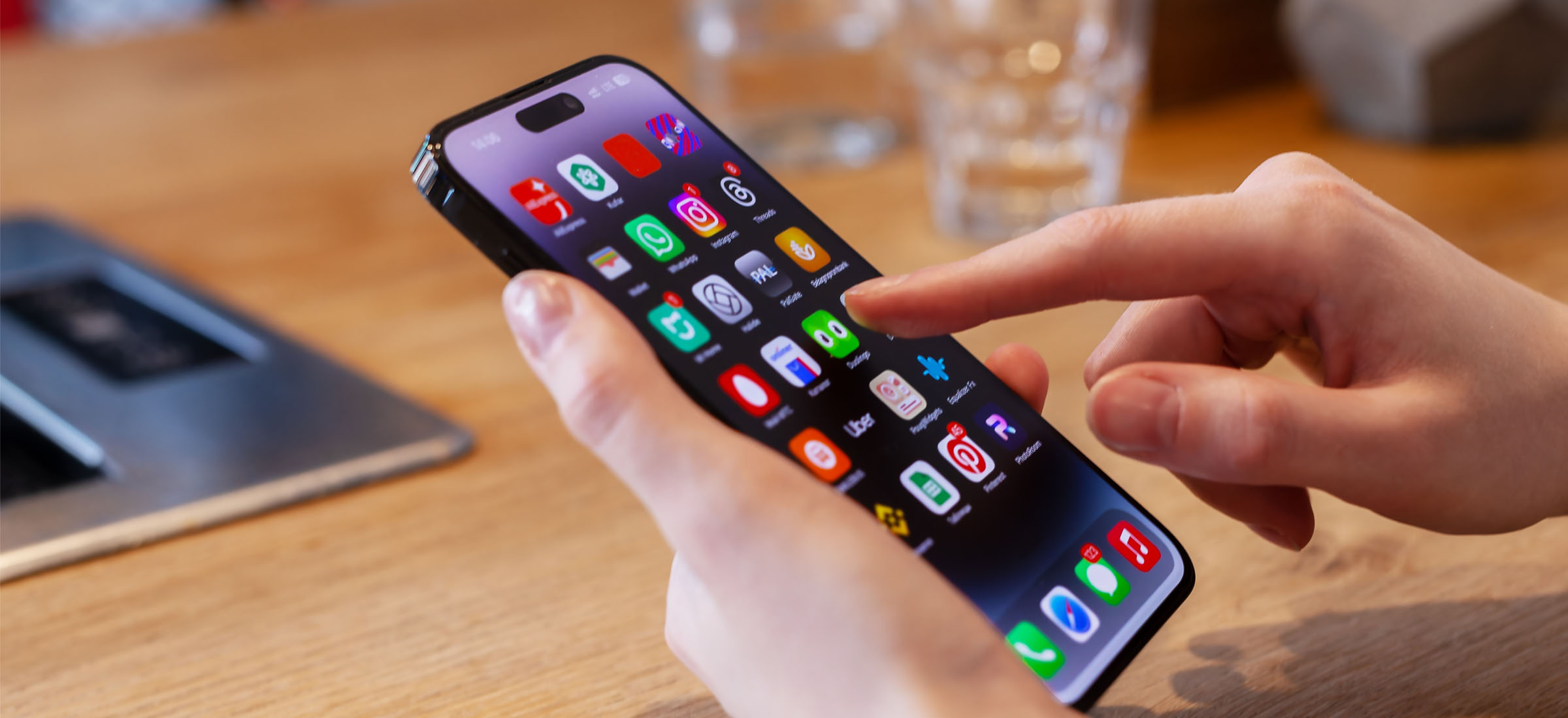 Tani iPhone SE 4 będzie bogatszy niż myśleliśmy. Tej funkcji nikt się nie spodziewał
