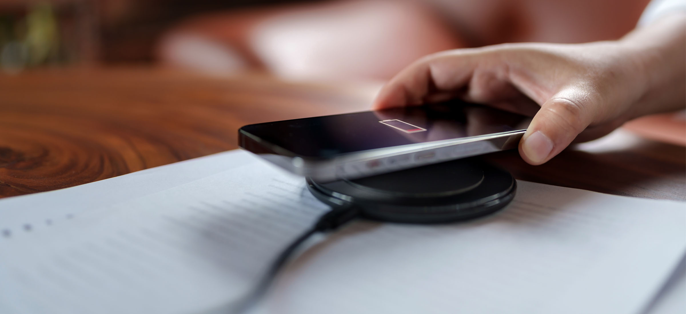 Telefony Samsunga dostaną piorunujące szybkie ładowanie. Bezprzewodowe