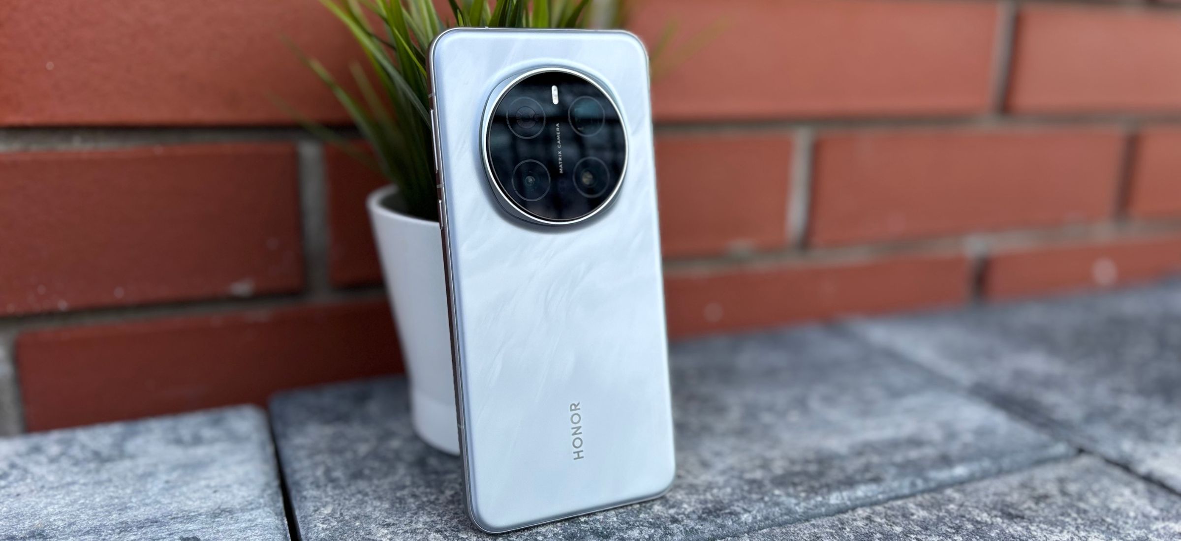Honor Magic 7 Pro z Polski – recenzja. Byłby ideał, gdyby nie Honor Magic 7 Pro z Niemiec