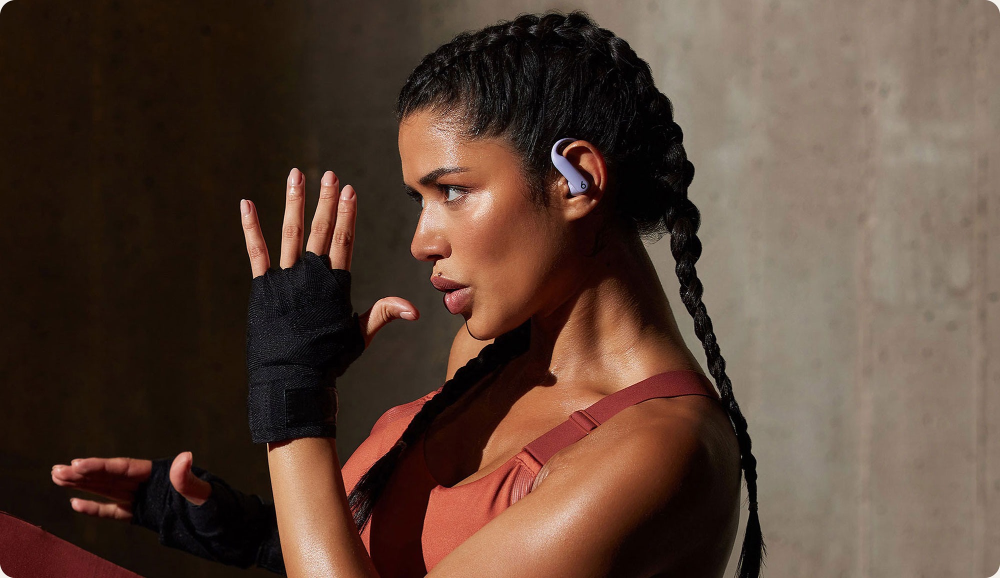 Powerbeats Pro 2 to najlepsze słuchawki do twojego iPhone'a. Zmierzą ci puls