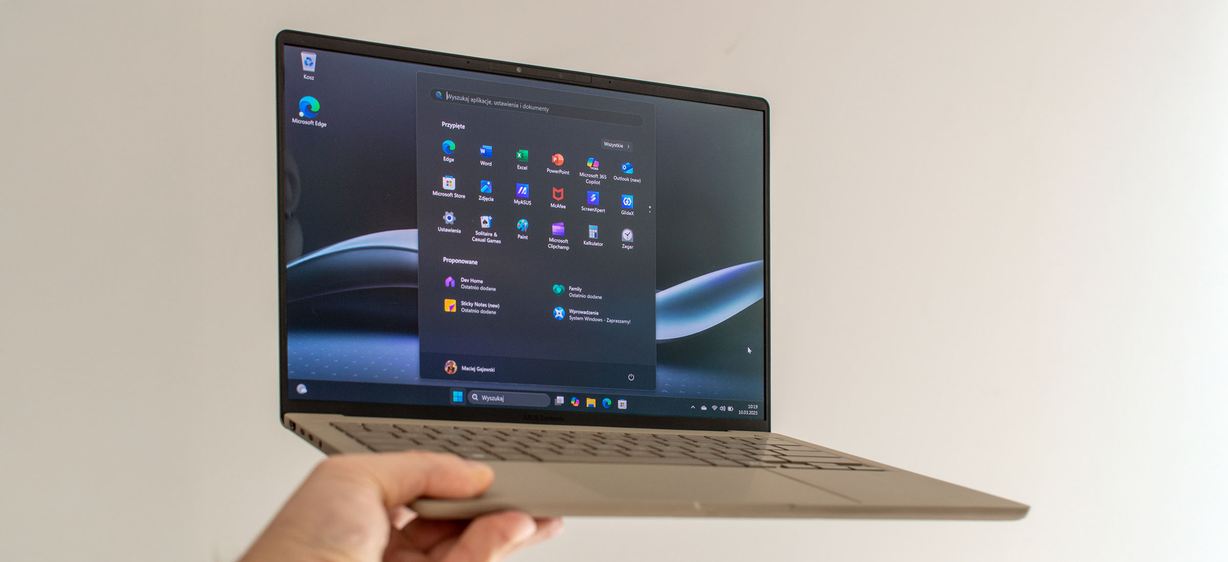Zenbook A14 recenzja