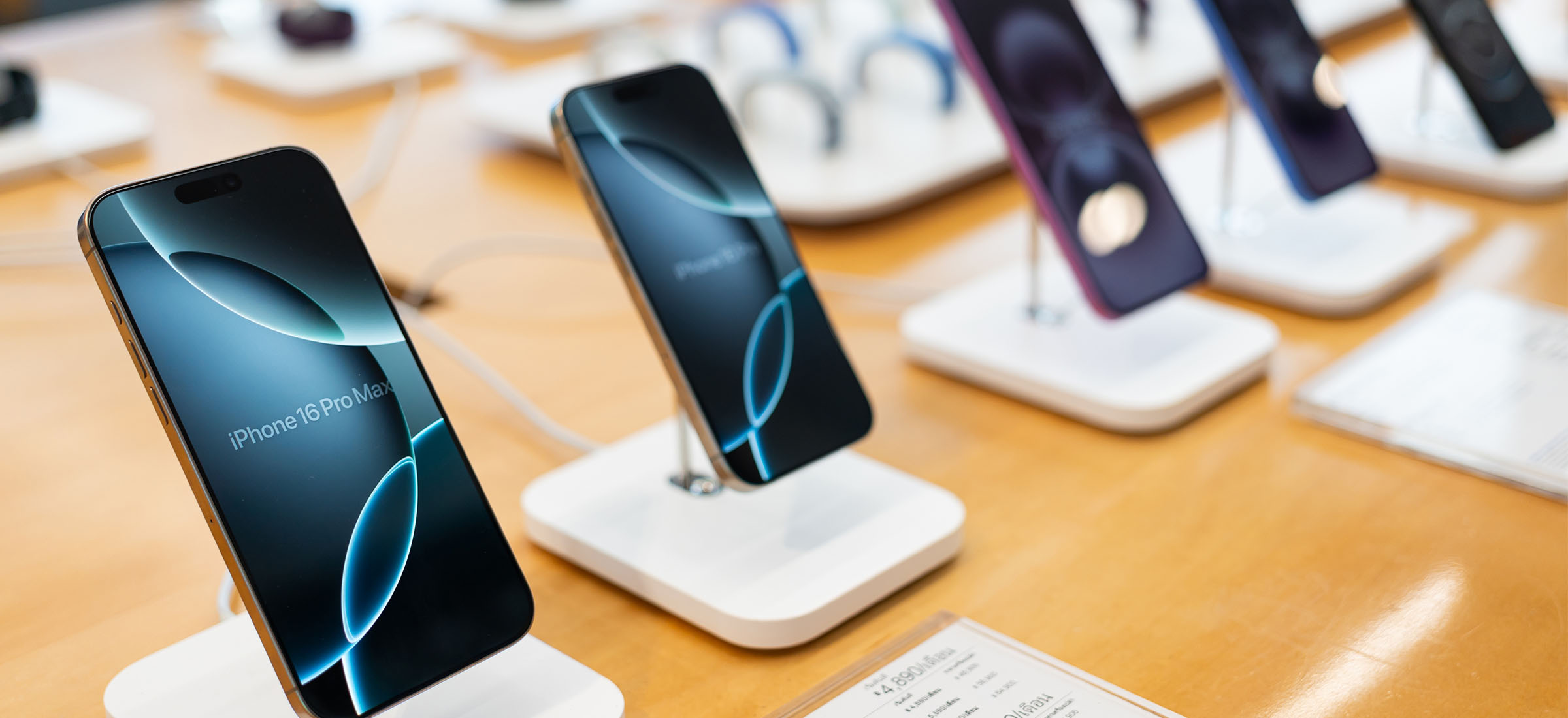 Pierwszy taki kwartał w historii Apple'a. Konkurencja leży na deskach