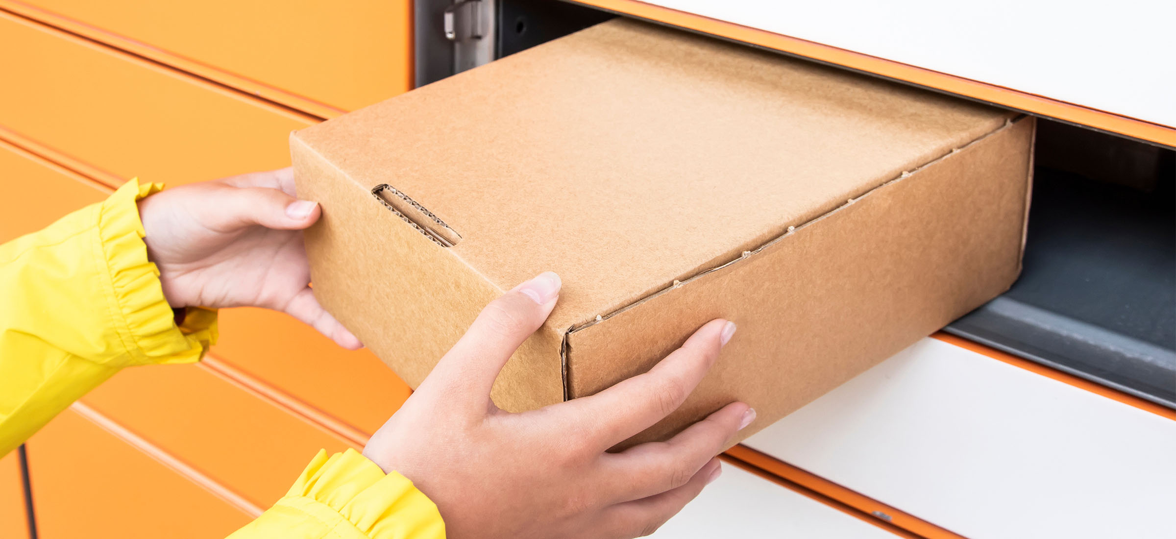 DHL startuje z promocją na wysyłki. Wielkanocne paczki wyślesz taniej